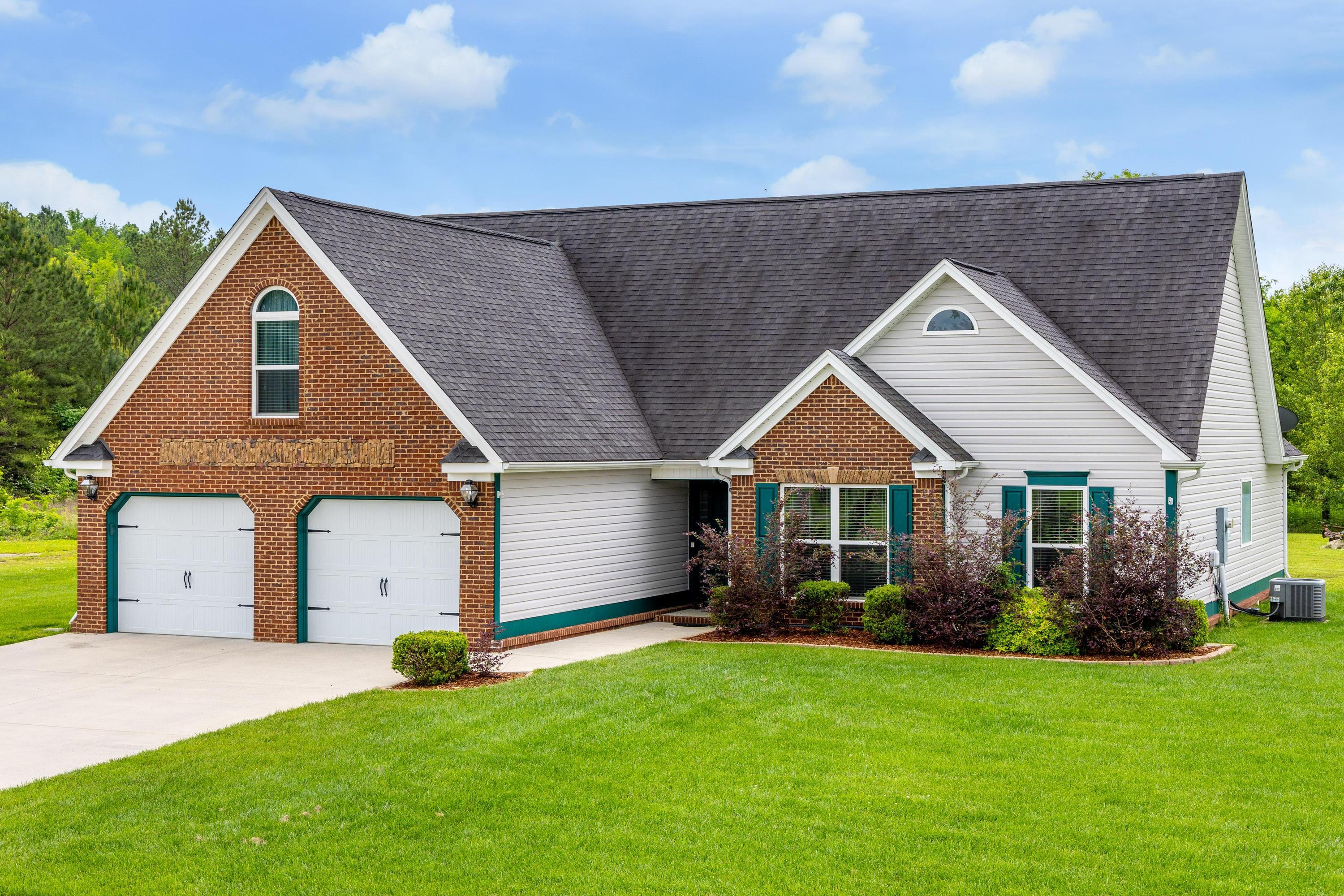 115 Ginger Lake Drive