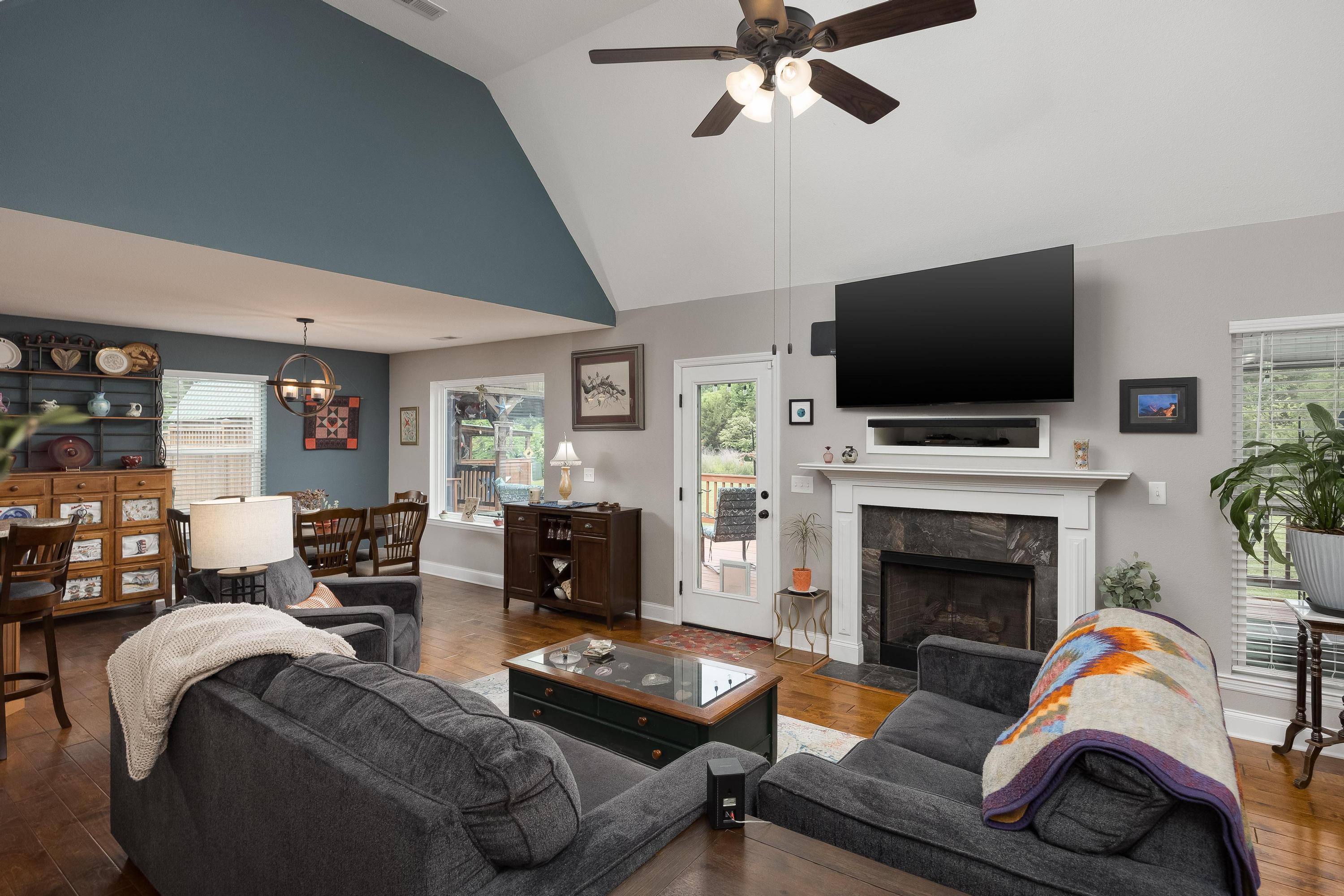 115 Ginger Lake Drive