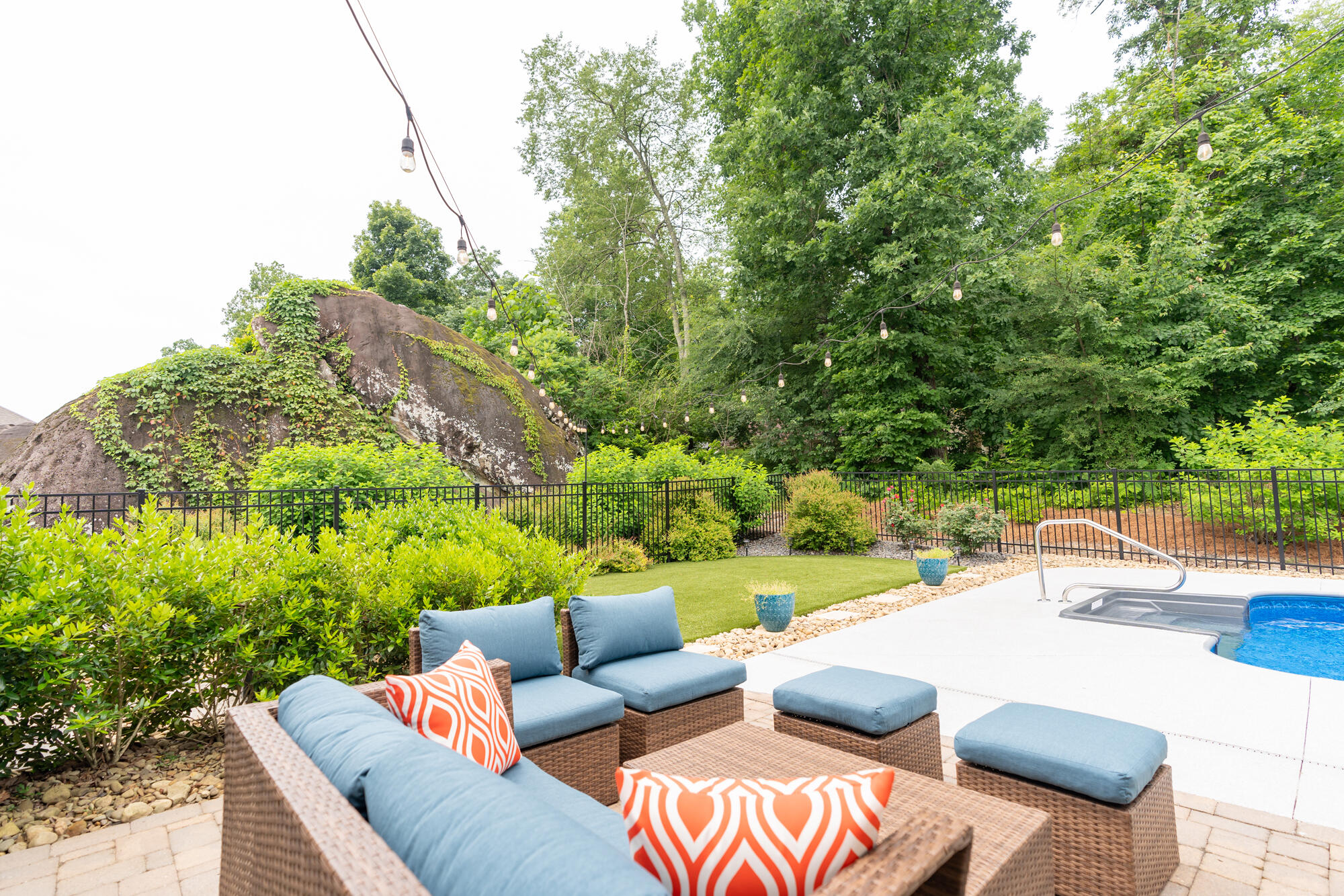 587 Deer Valley Drive