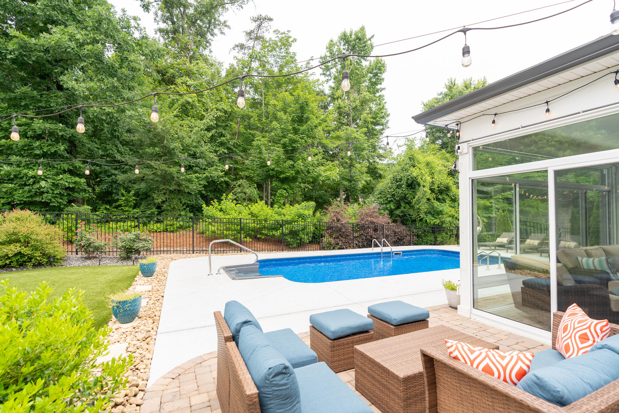 587 Deer Valley Drive