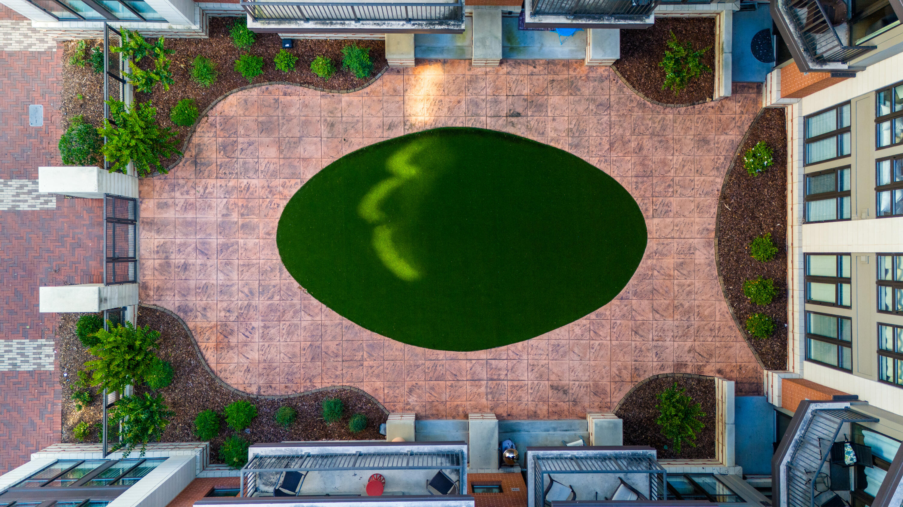 129 Walnut Street, 310