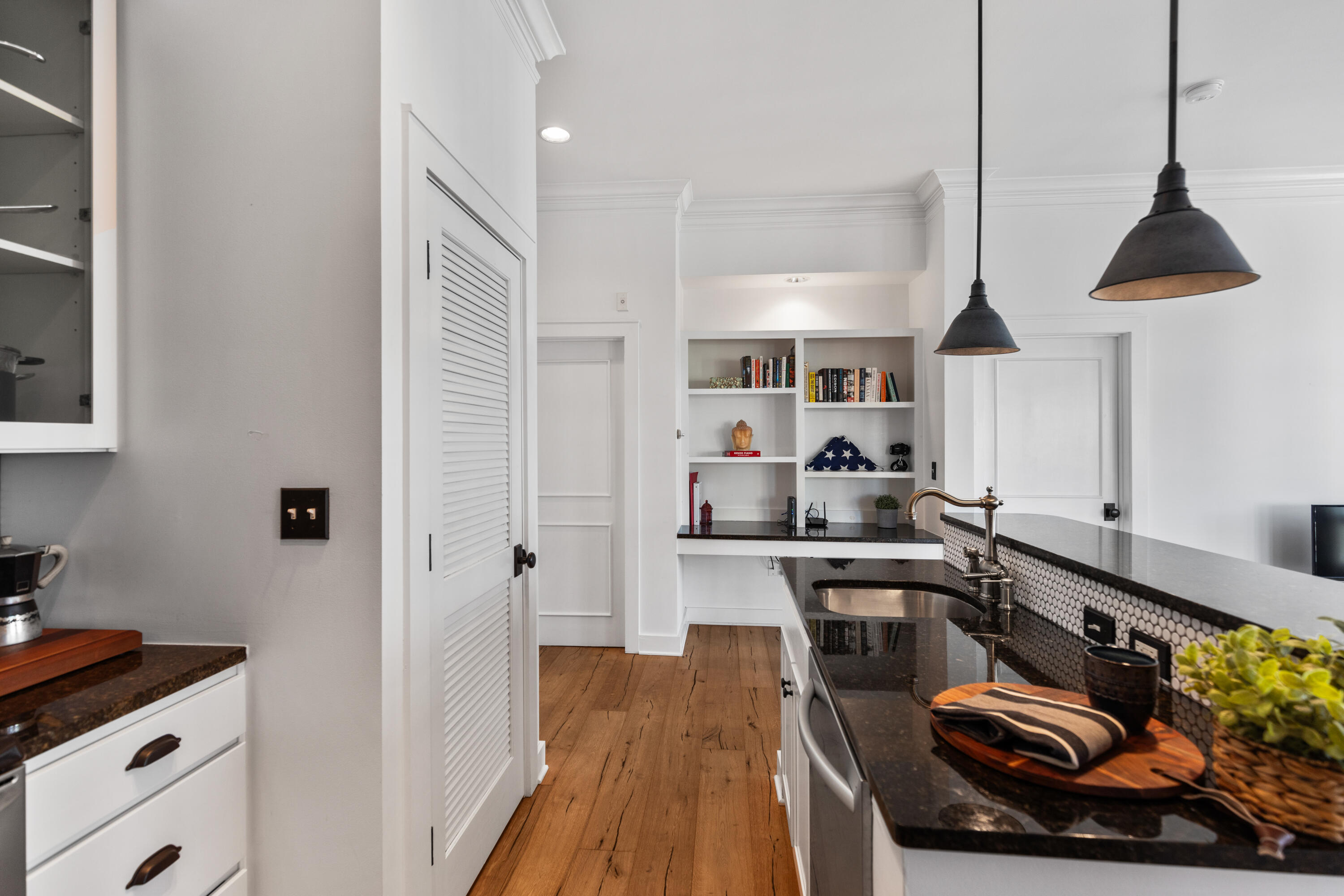 129 Walnut Street, 310