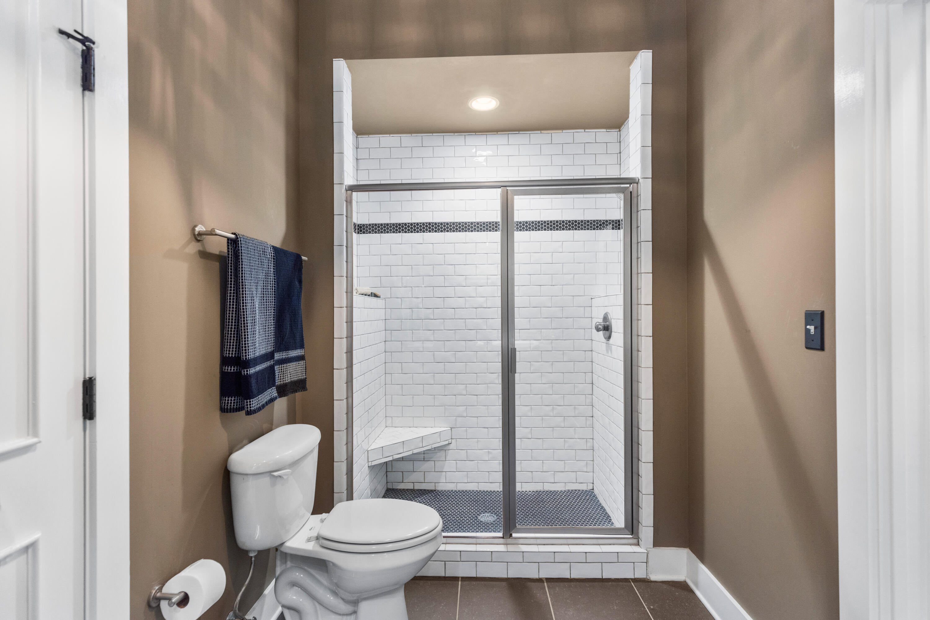 129 Walnut Street, 310