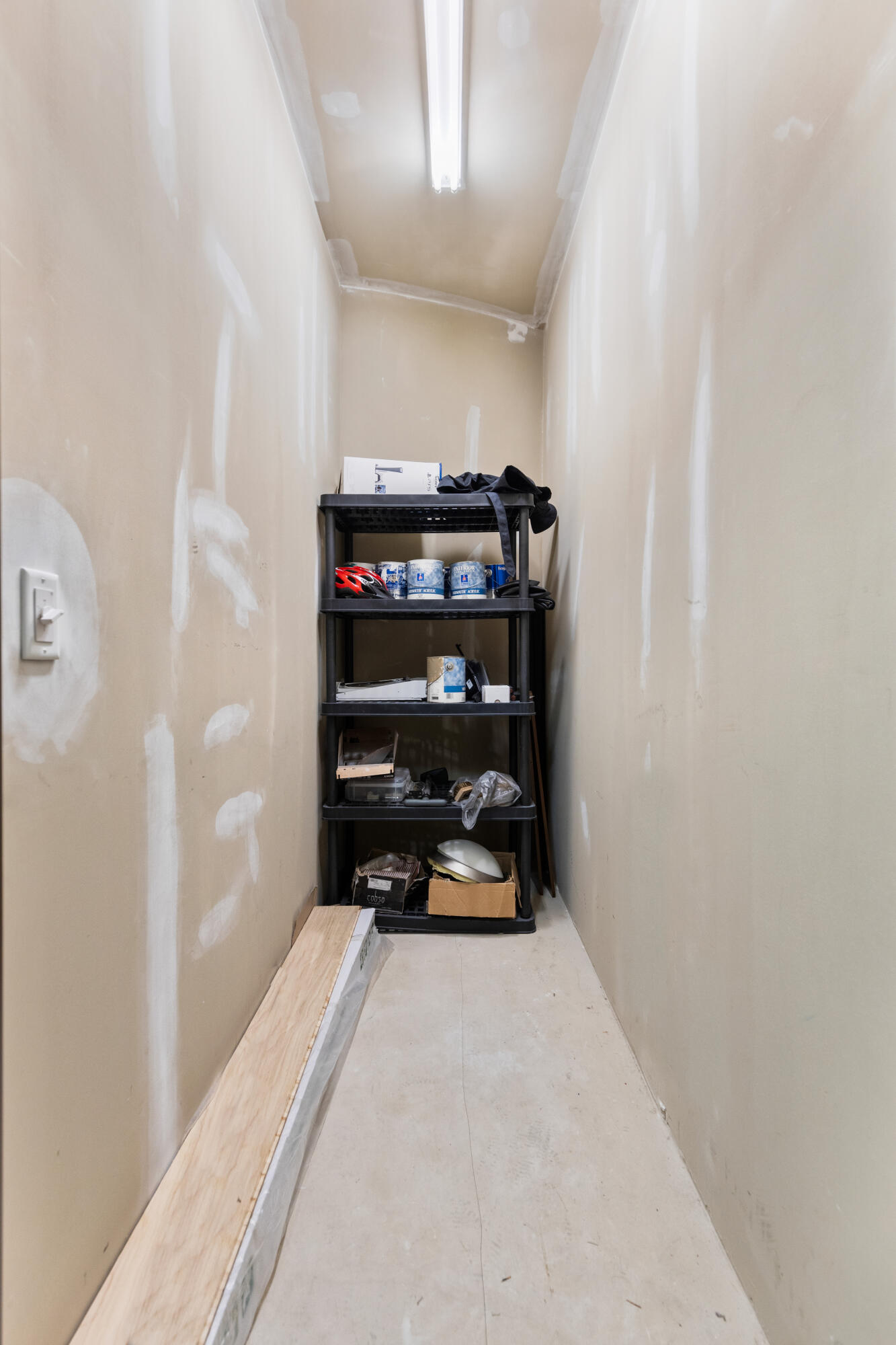 129 Walnut Street, 310