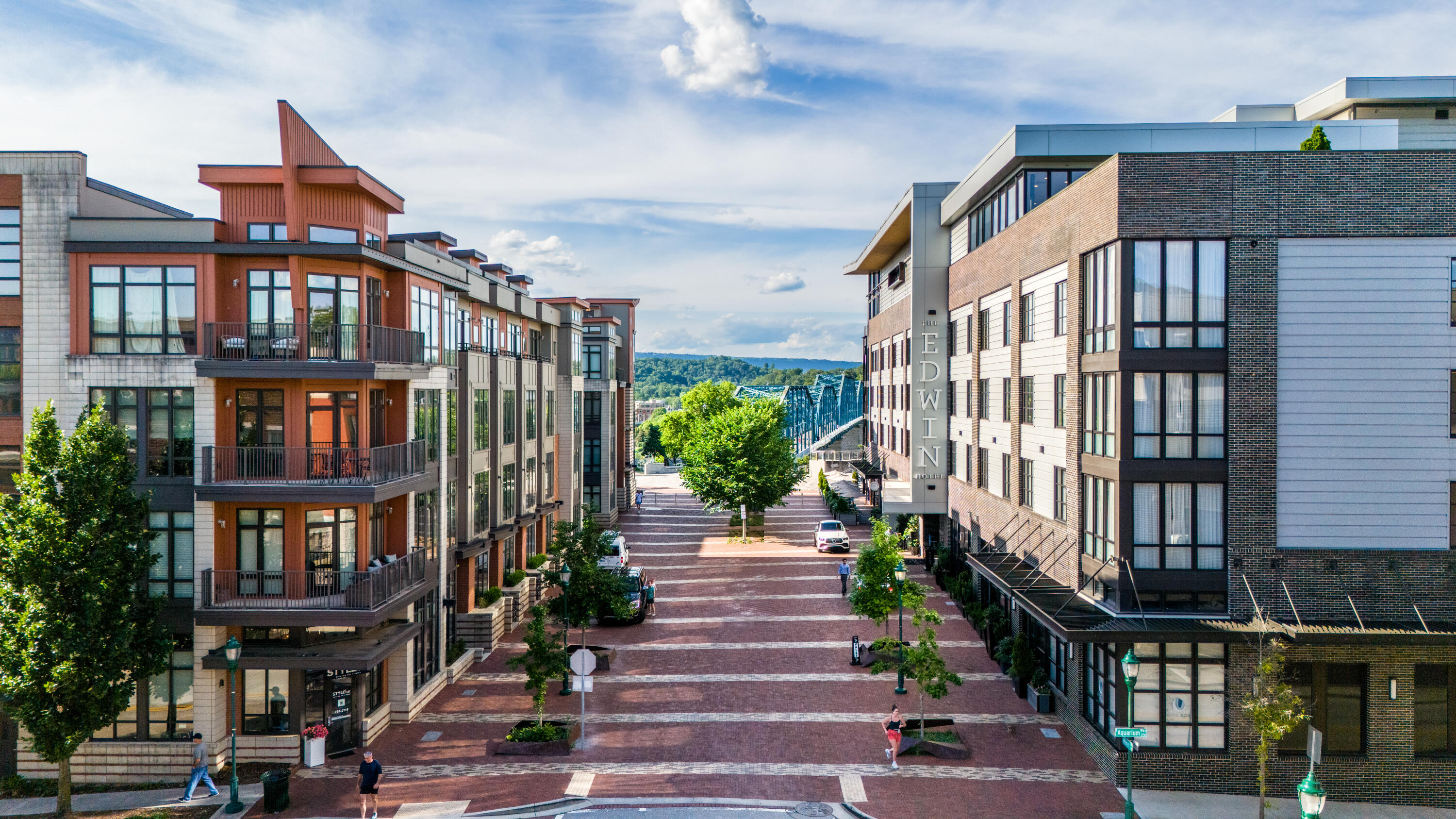 129 Walnut Street, 310