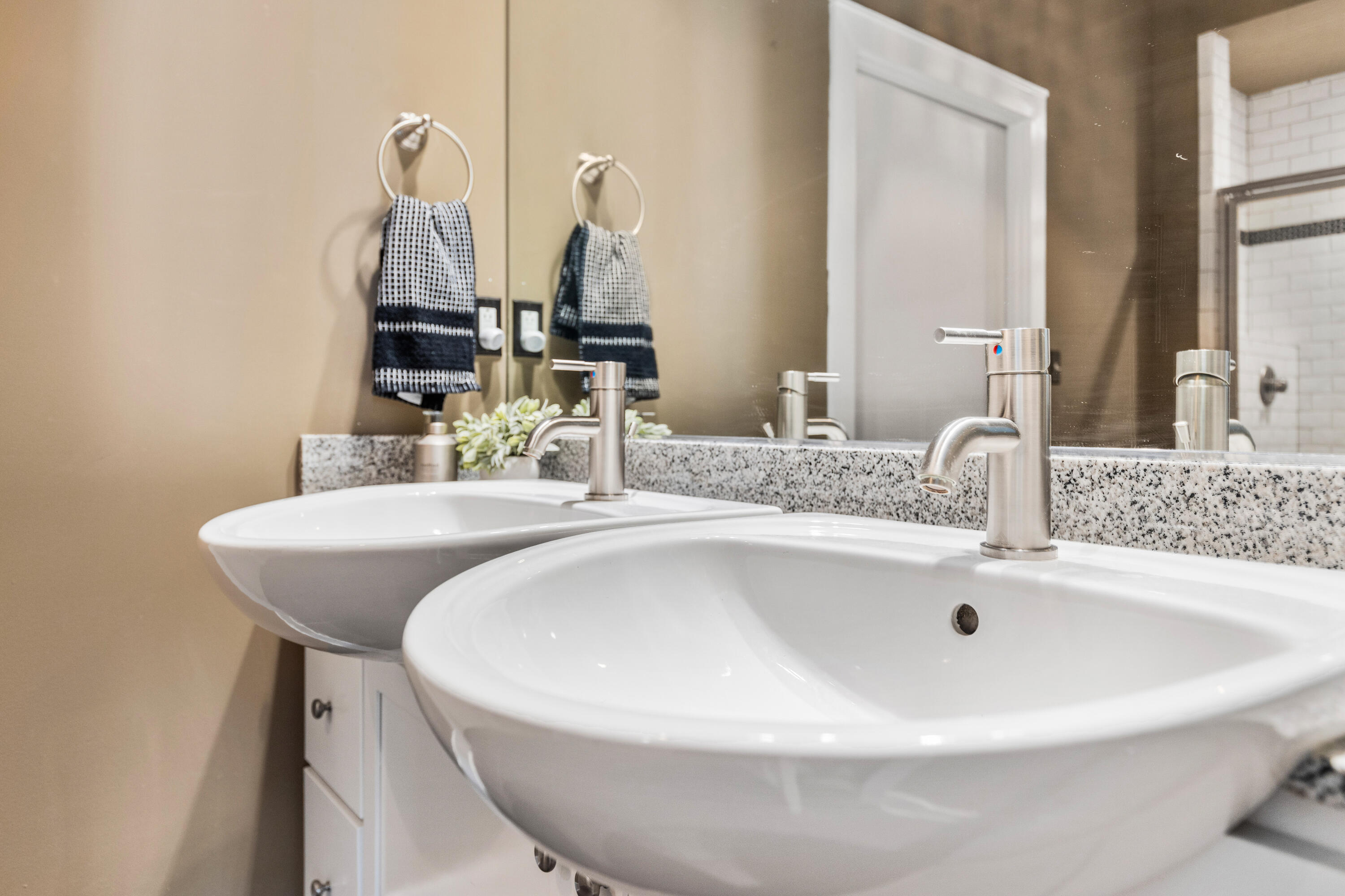 129 Walnut Street, 310