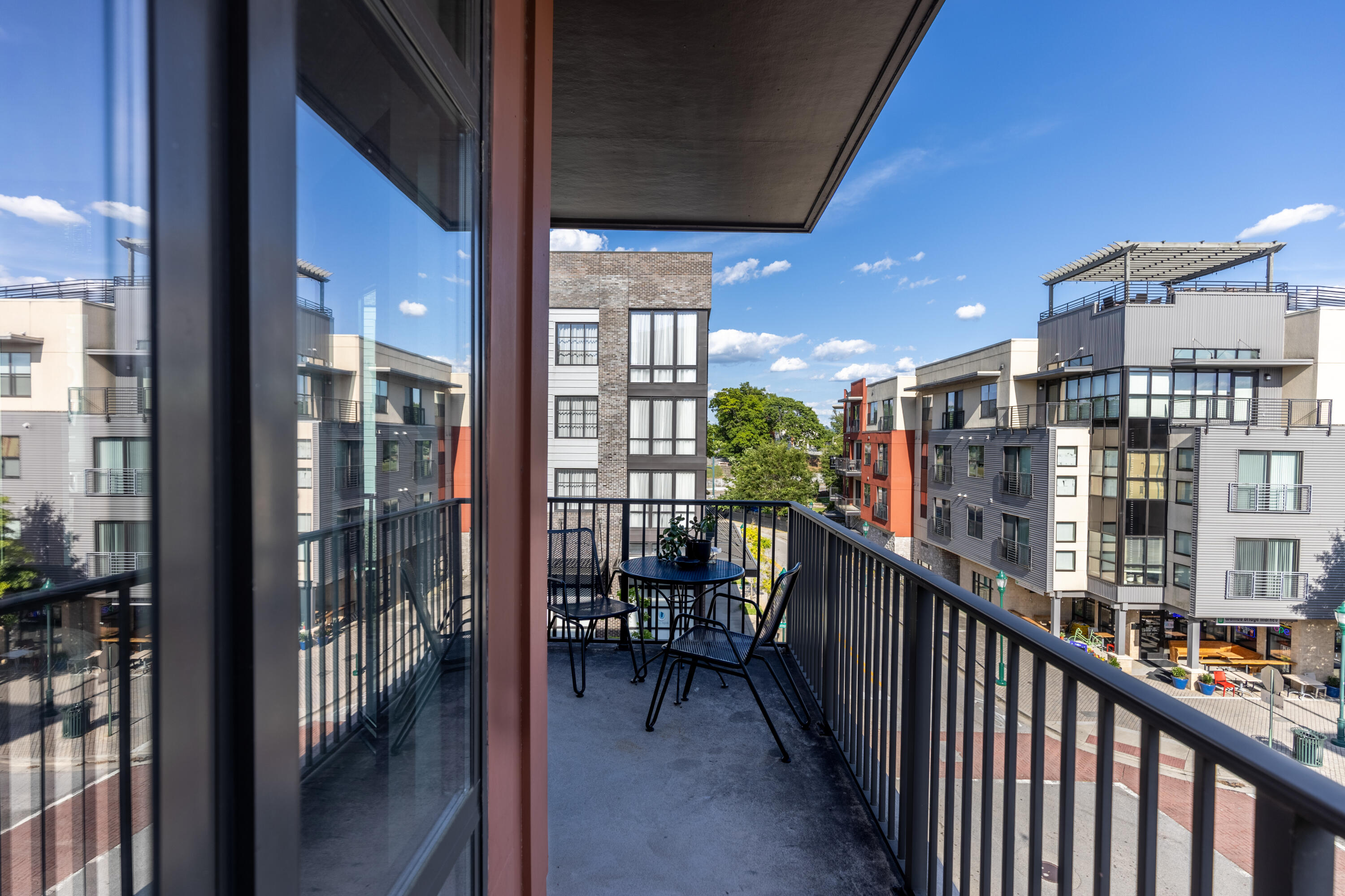 129 Walnut Street, 310