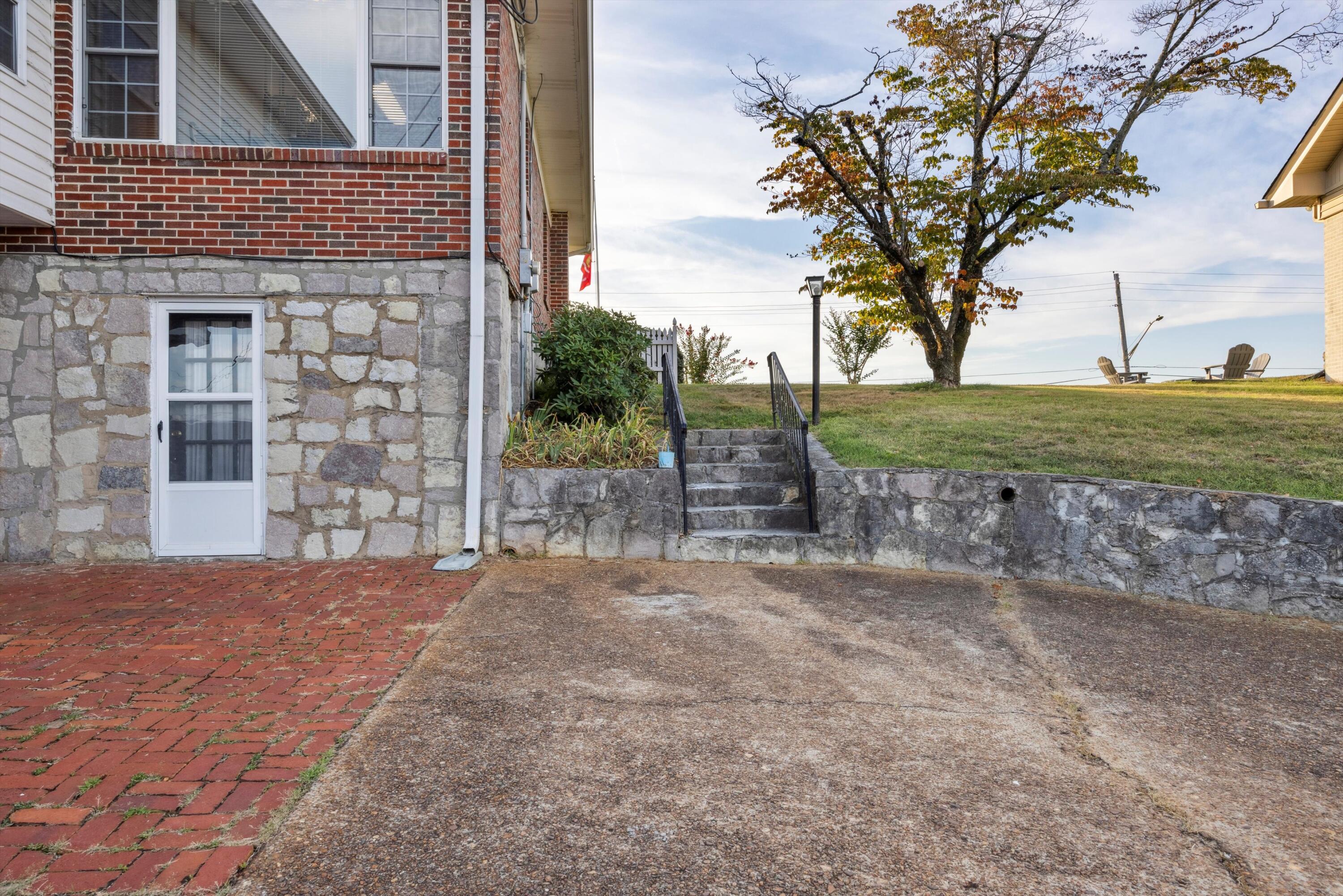 314 N Crest Road