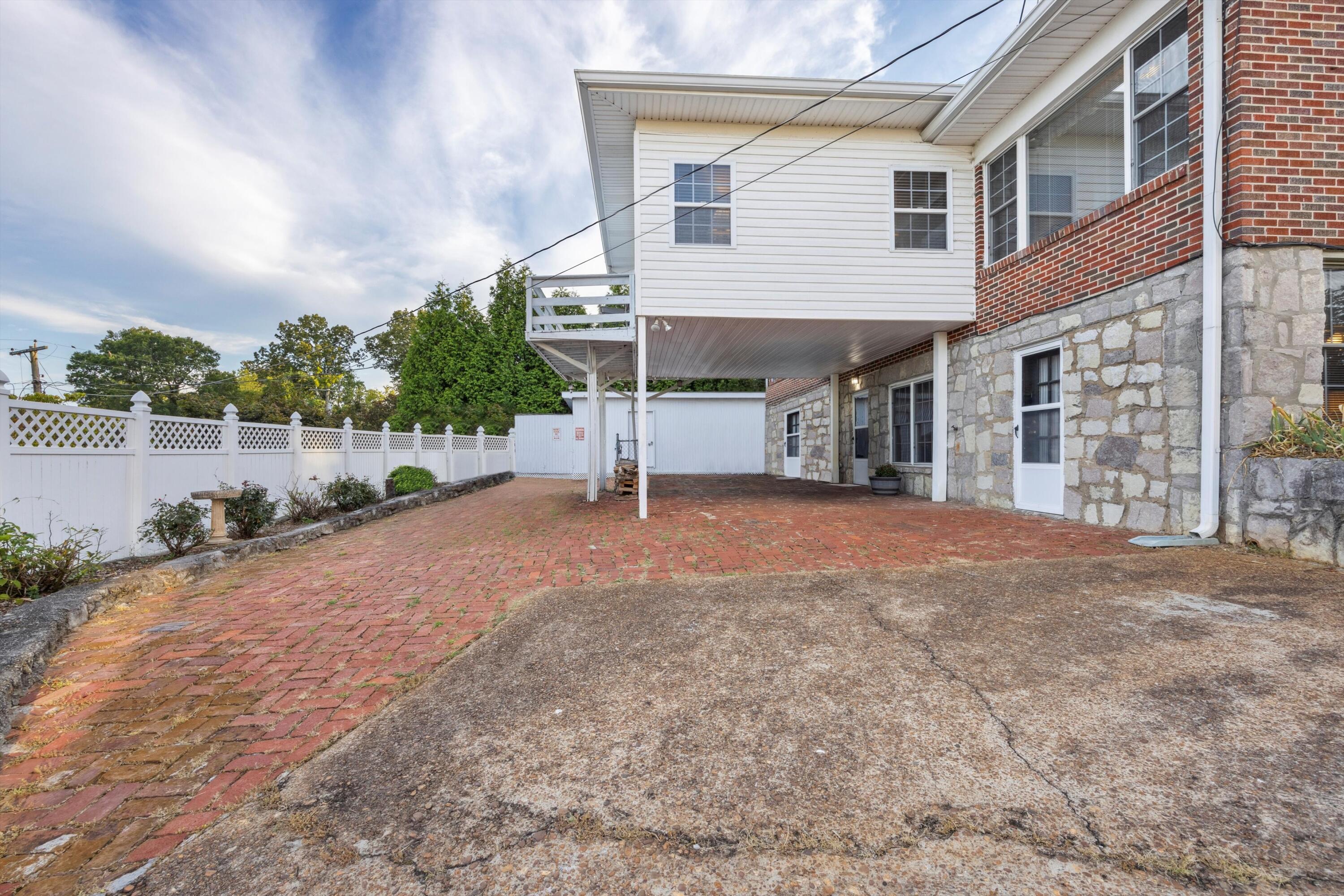 314 N Crest Road