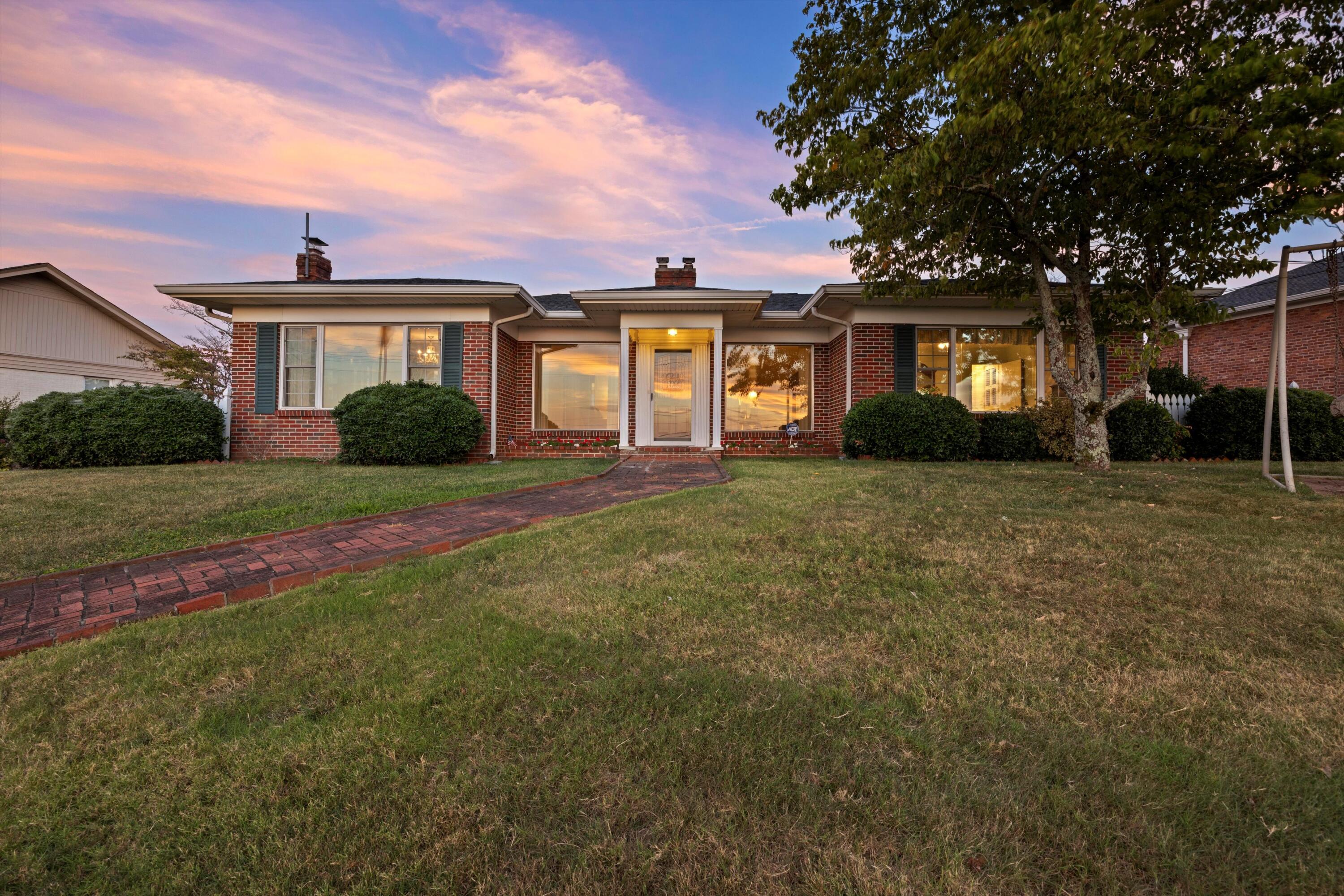 314 N Crest Road