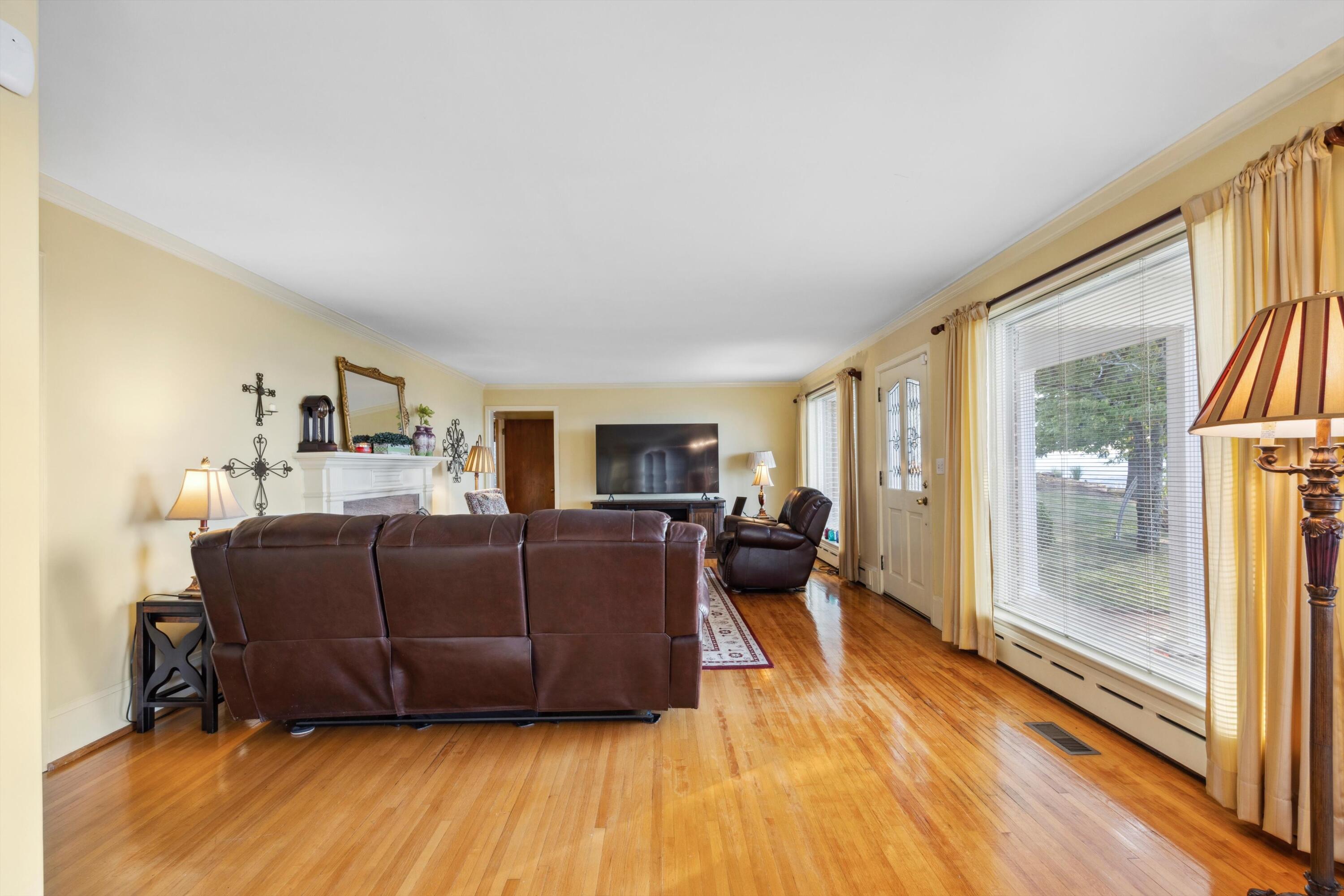 314 N Crest Road