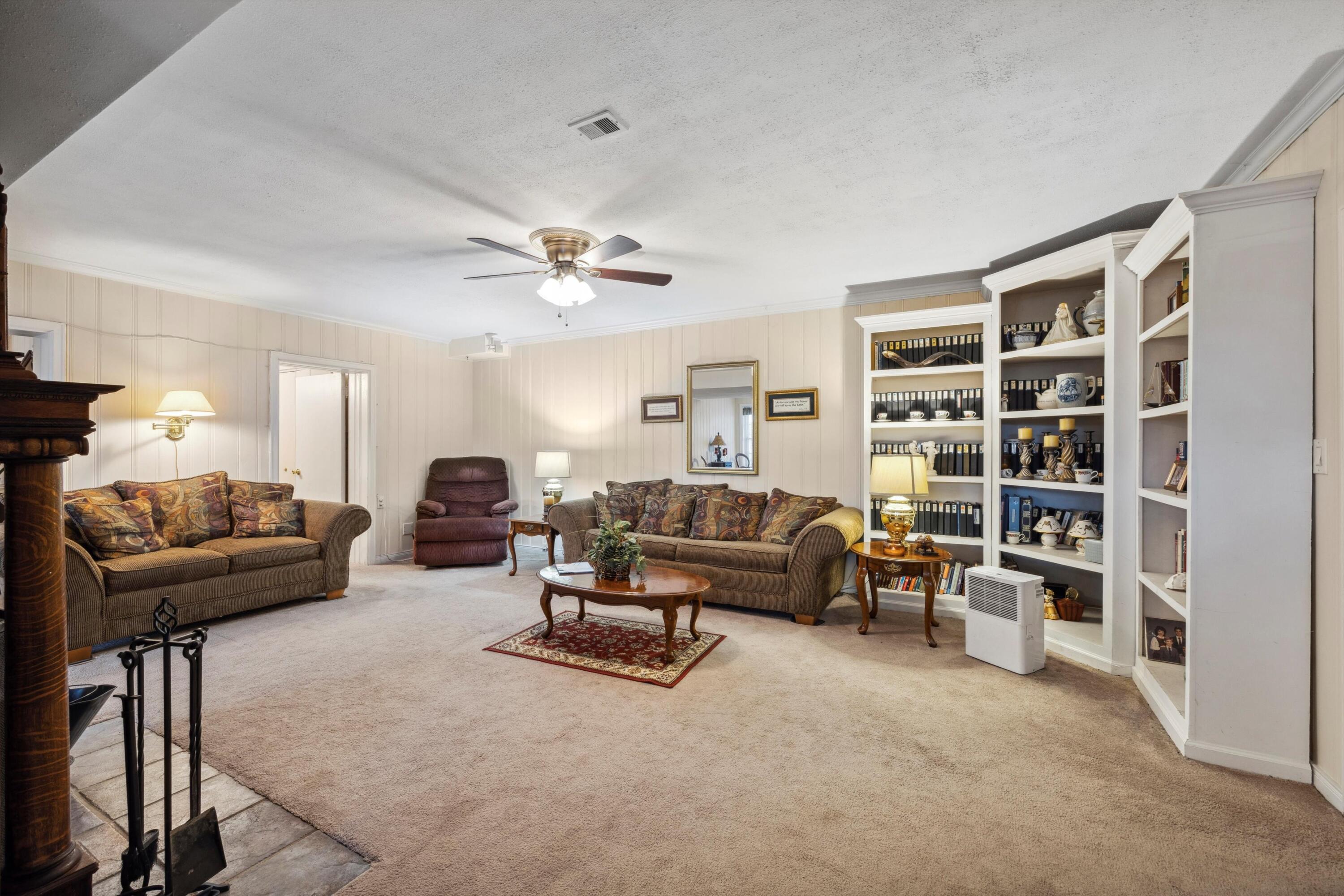 314 N Crest Road