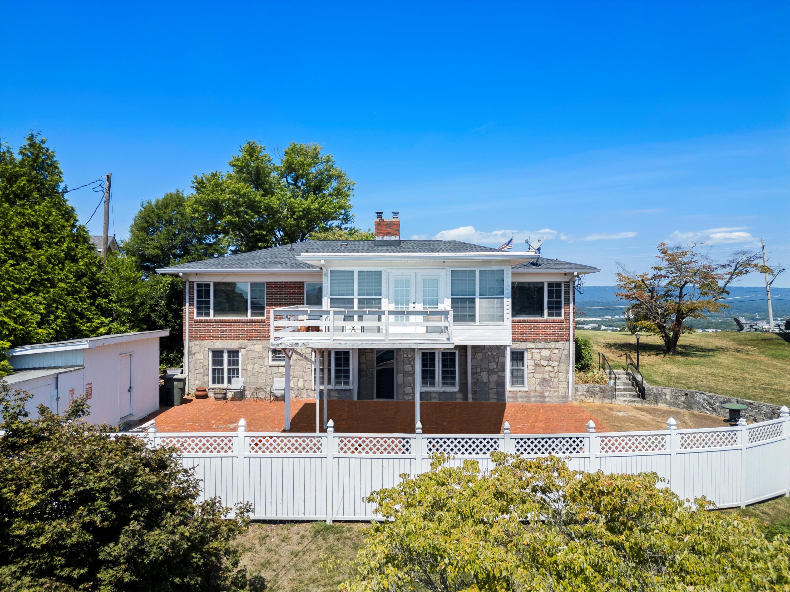 314 N Crest Road