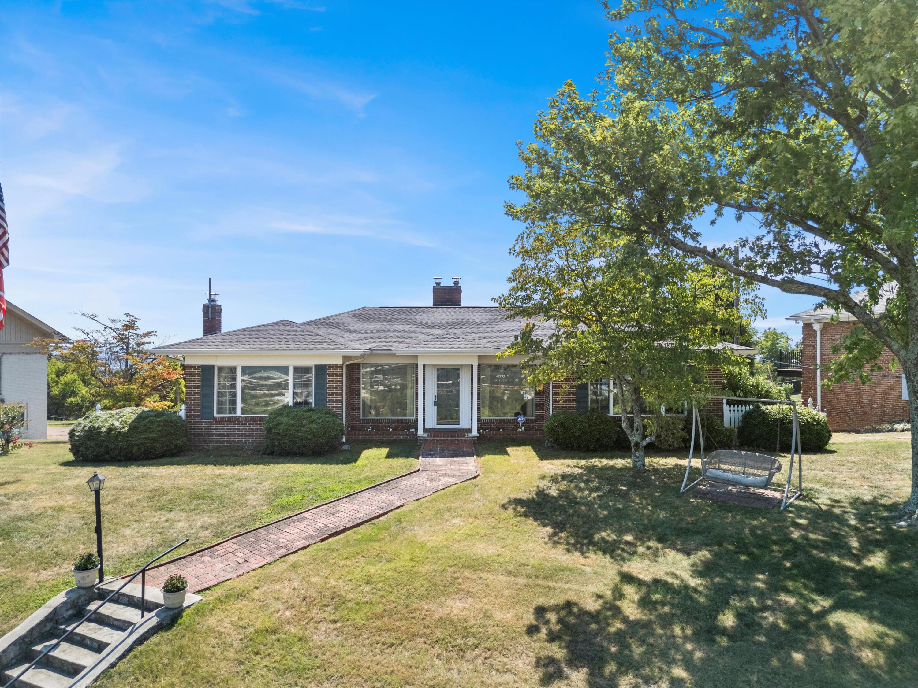 314 N Crest Road