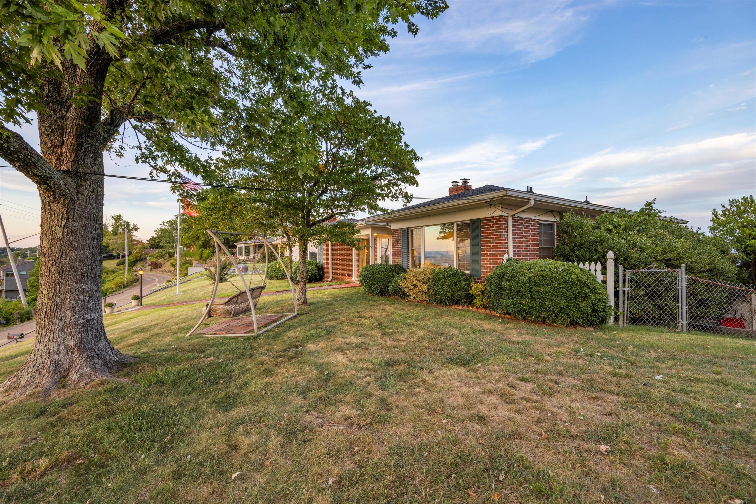 314 N Crest Road