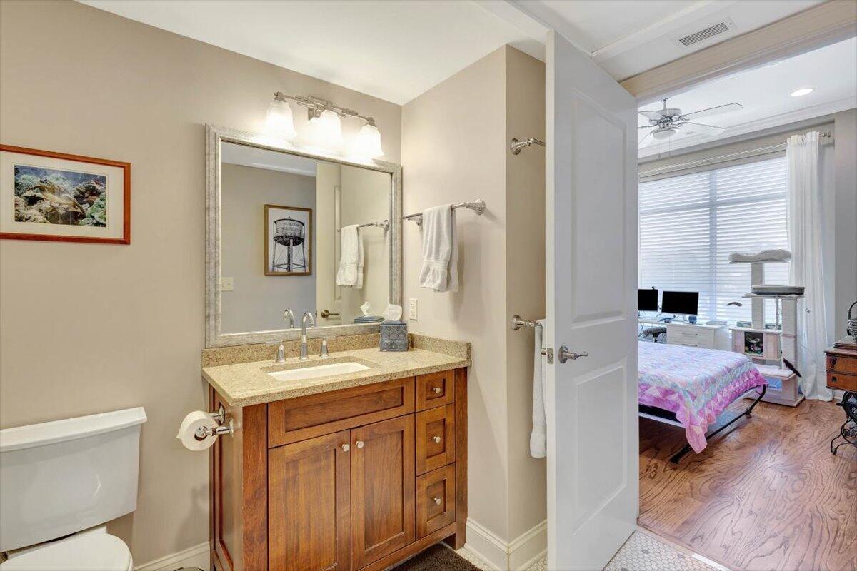 345 Frazier Avenue, 301