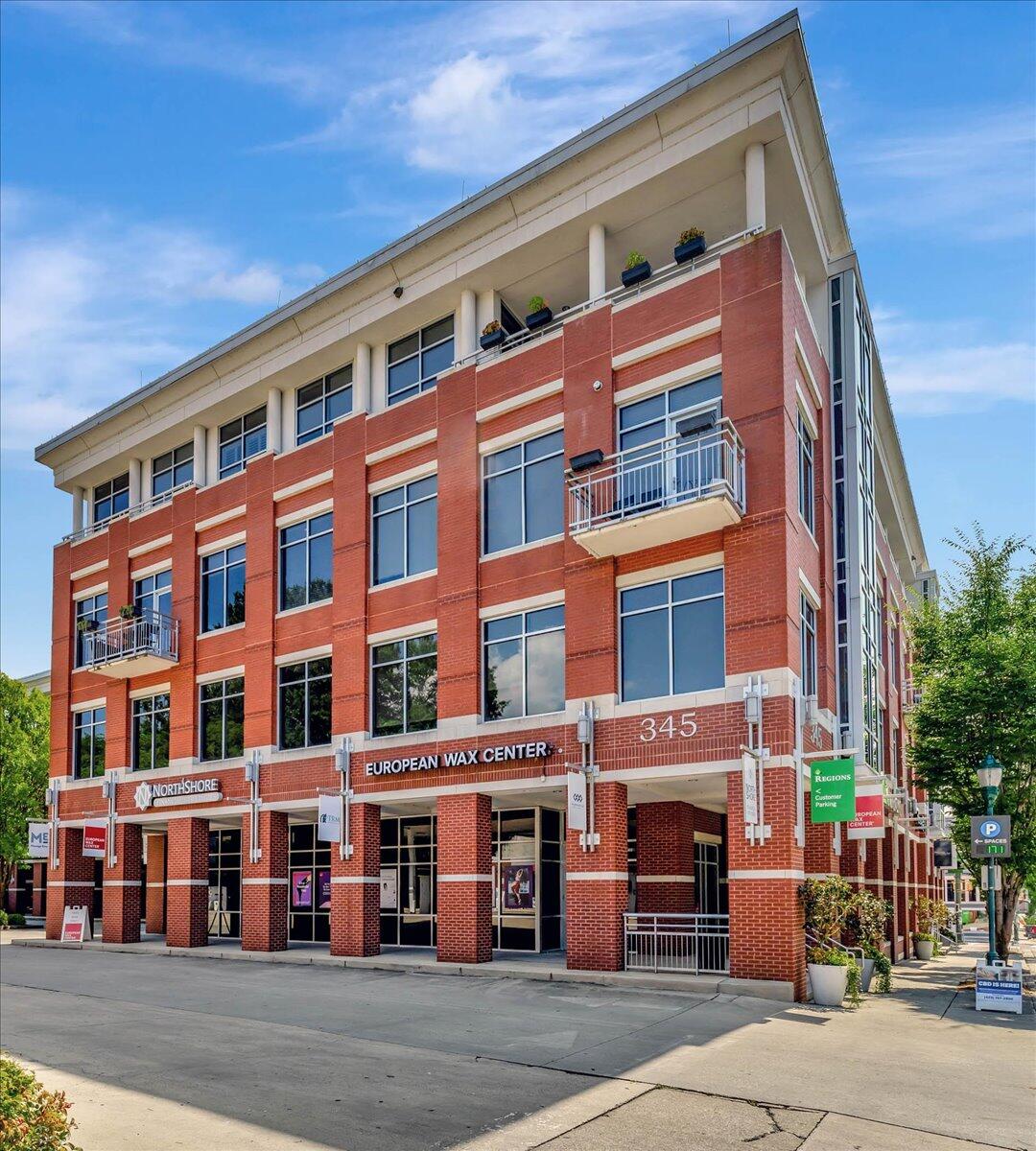 345 Frazier Avenue, 301