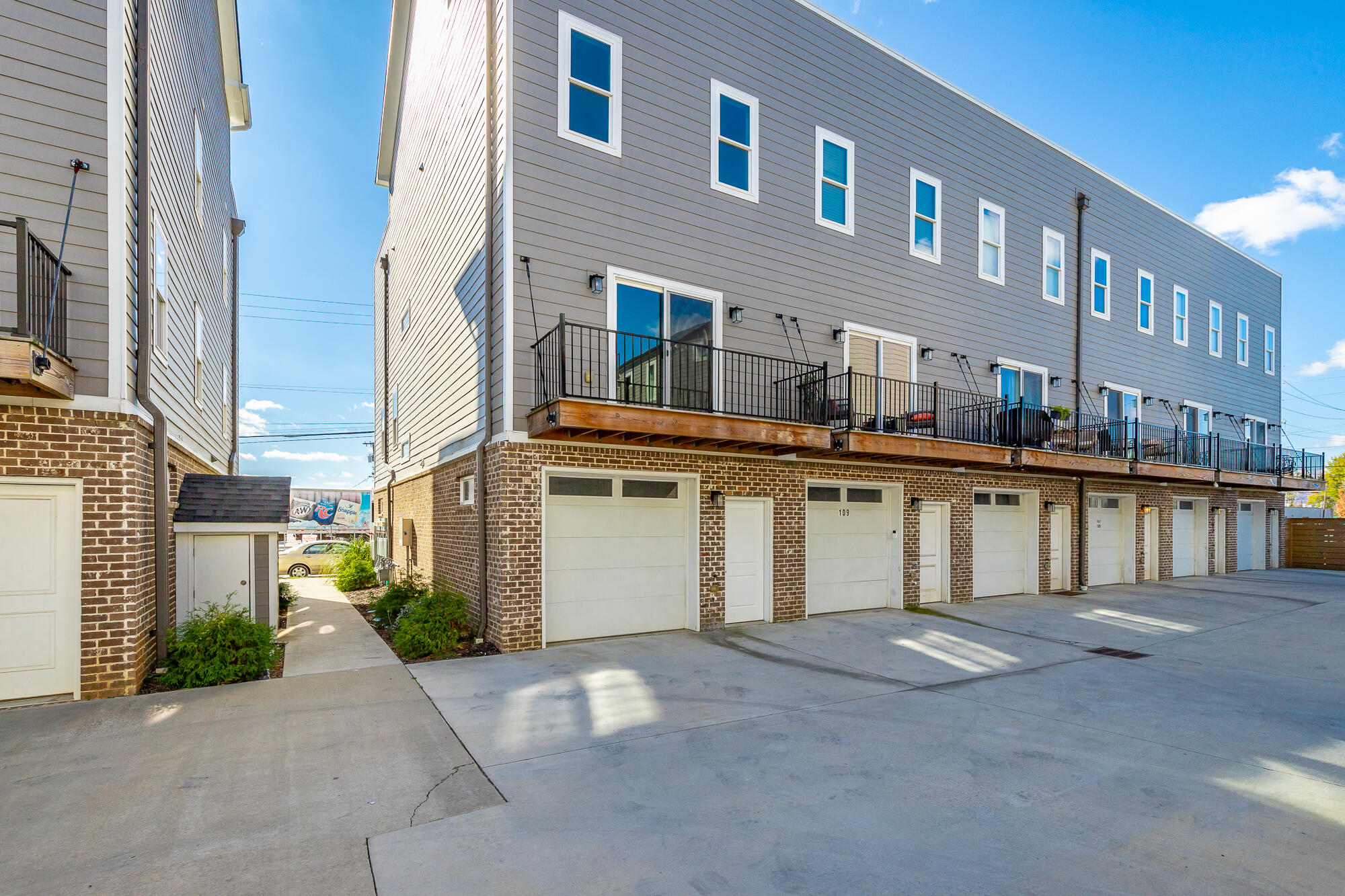 917 E 17th Street, 111