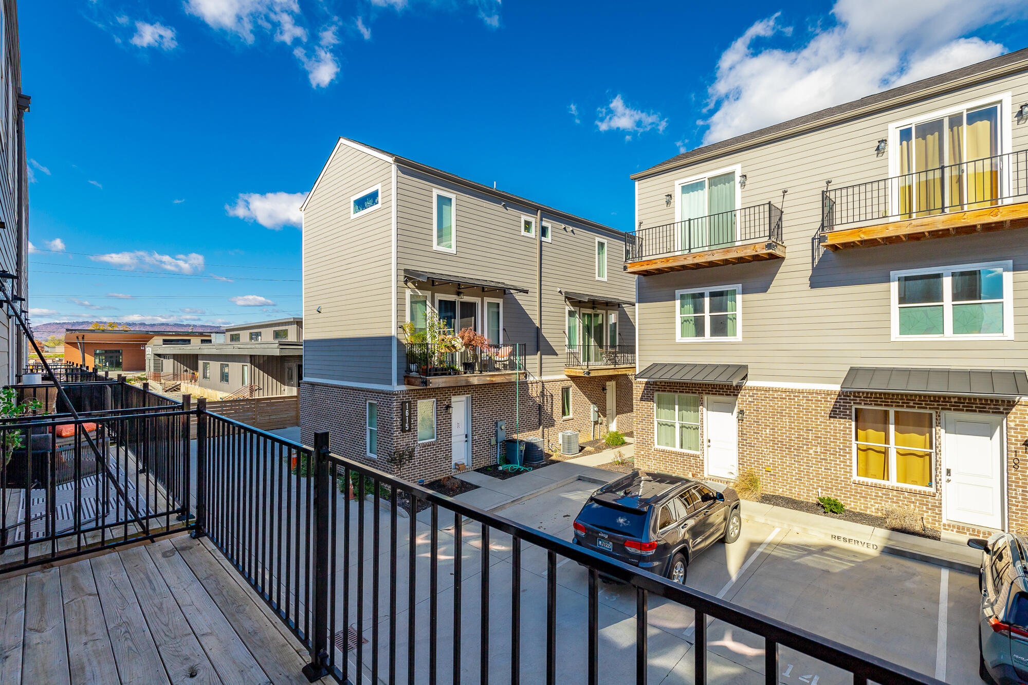 917 E 17th Street, 111