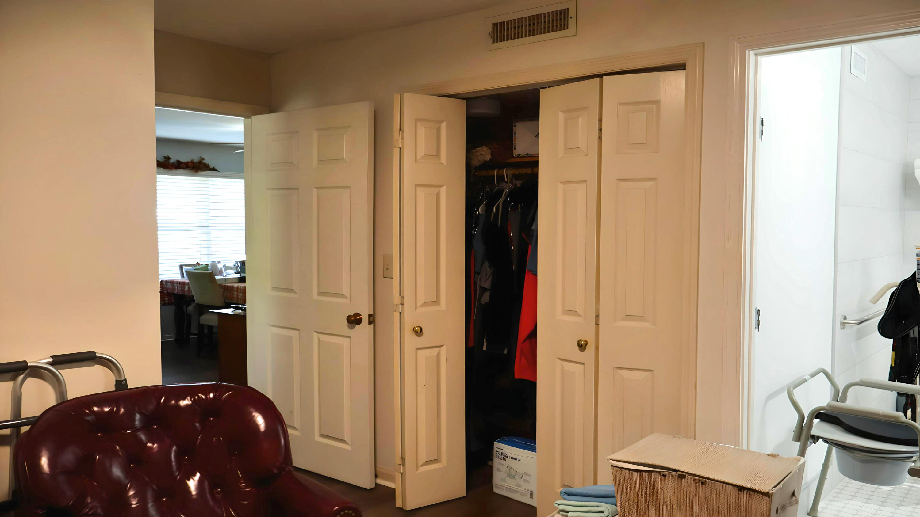 300 Durand Drive, 11