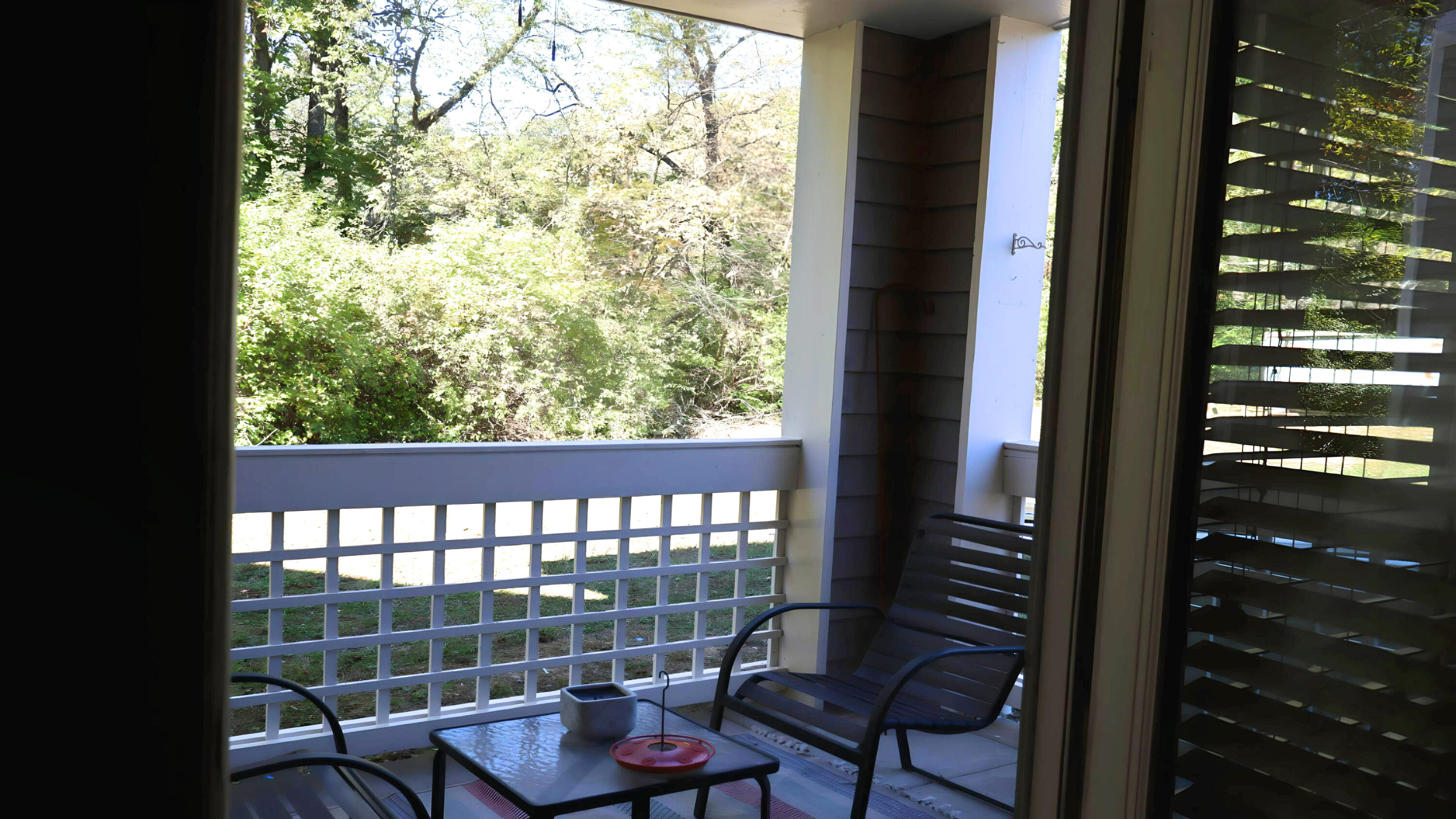 300 Durand Drive, 11