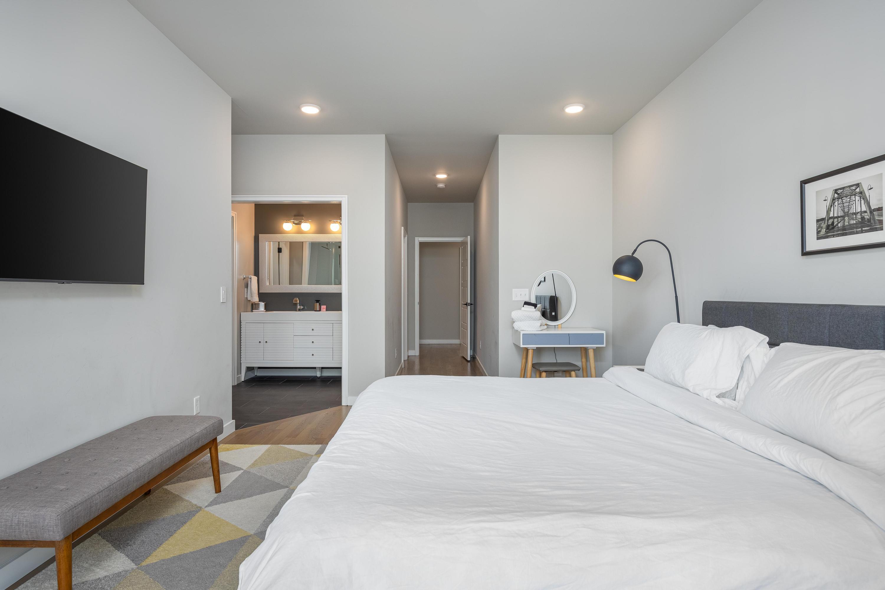 1505 Jefferson Street, 101