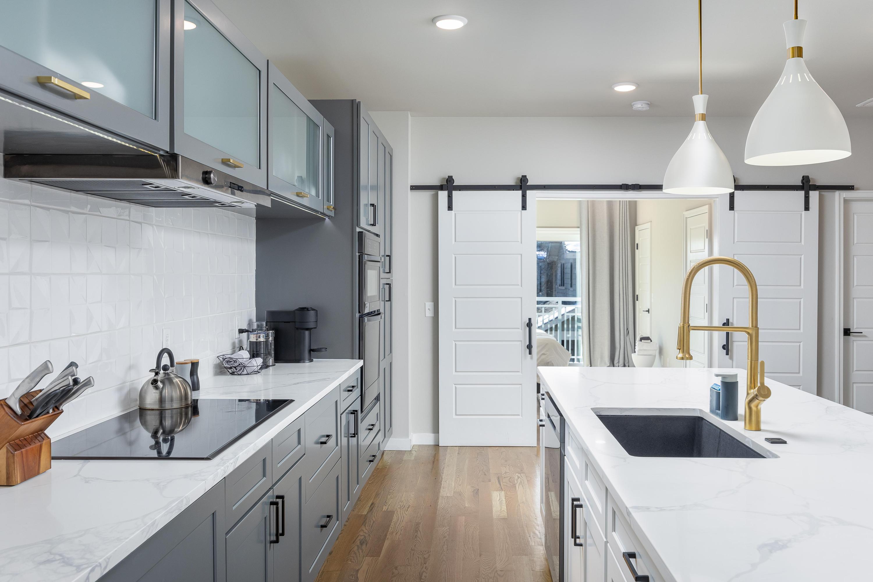 1505 Jefferson Street, 101