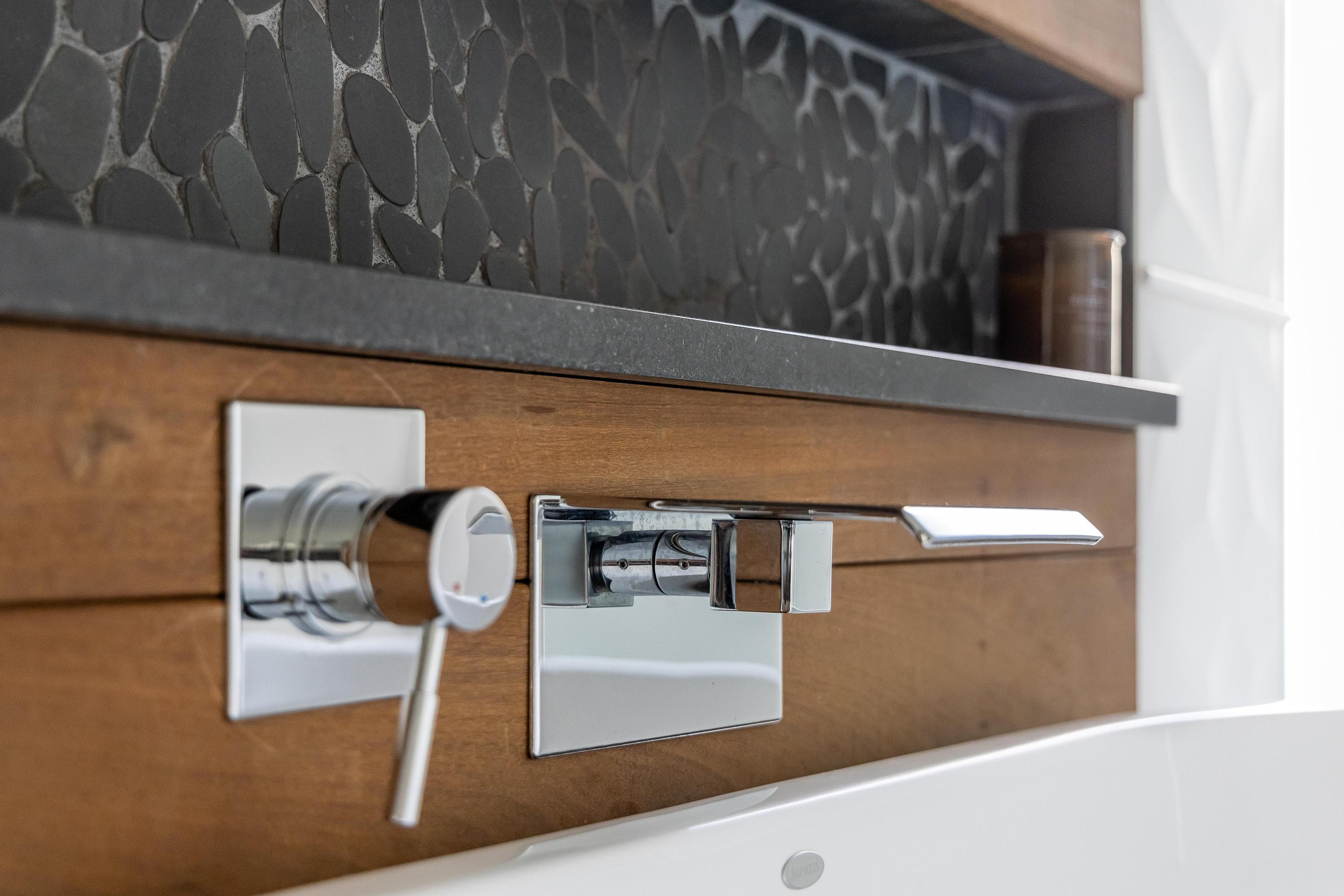 1505 Jefferson Street, 101