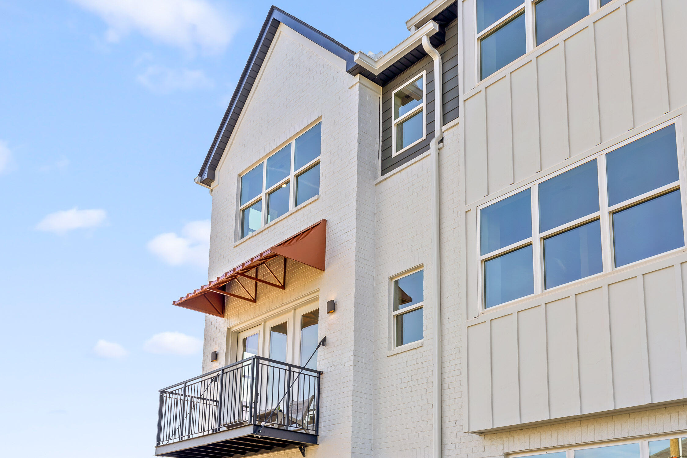 652 Bespoke Way
