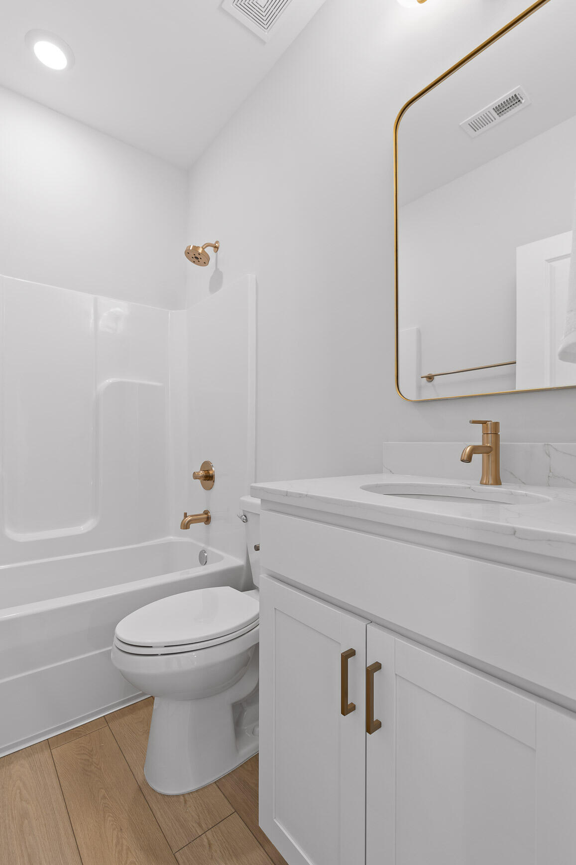 652 Bespoke Way