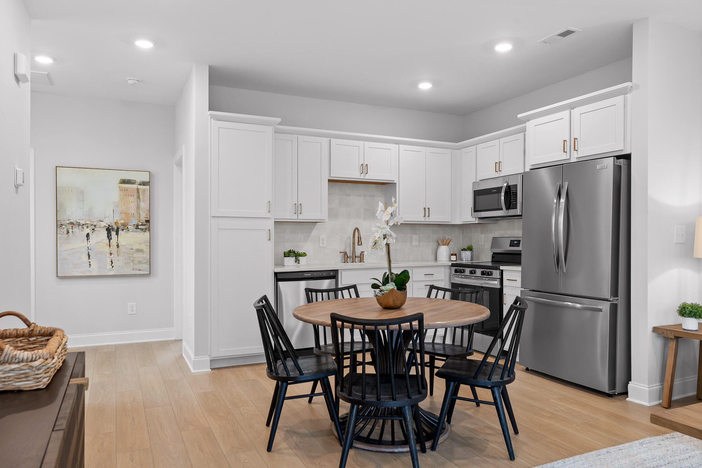 652 Bespoke Way