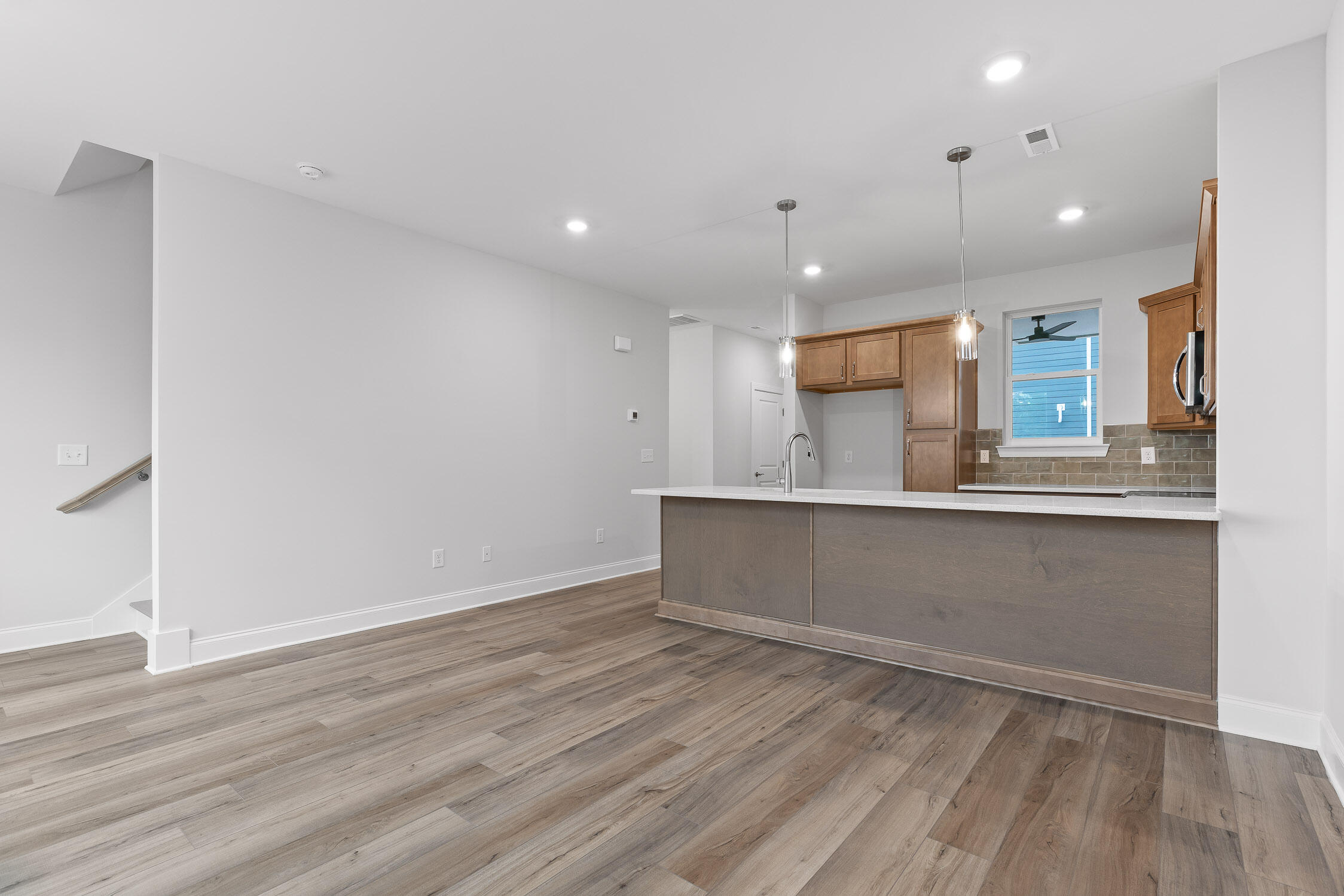 711 Bespoke Way