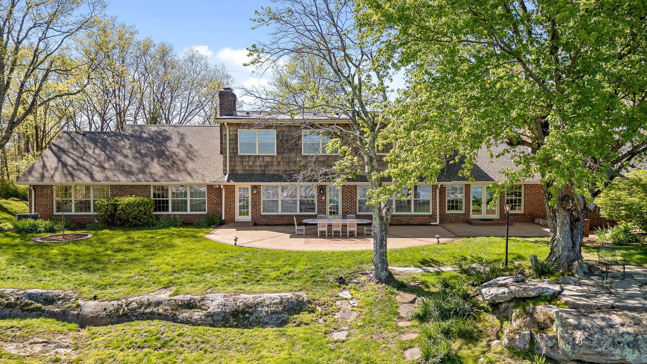 1116 Cumberland Road