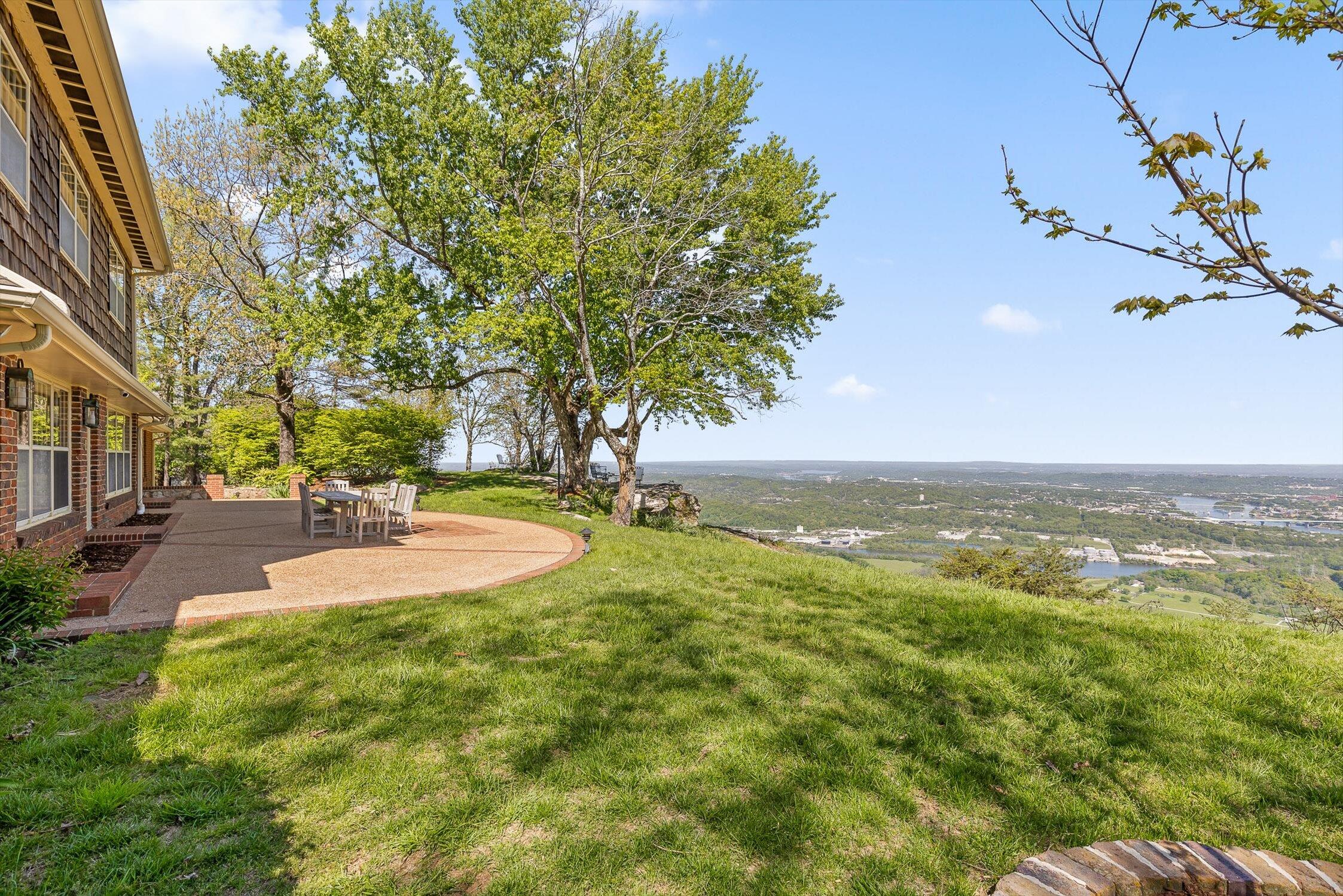 1116 Cumberland Road