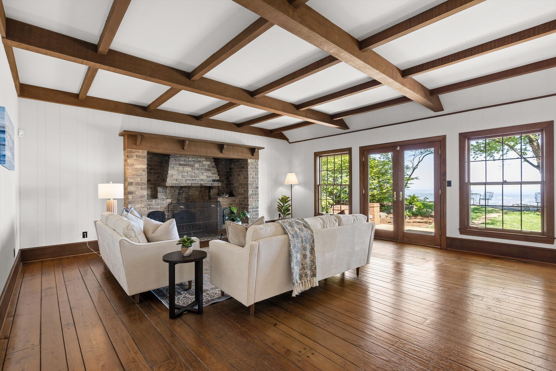 1116 Cumberland Road