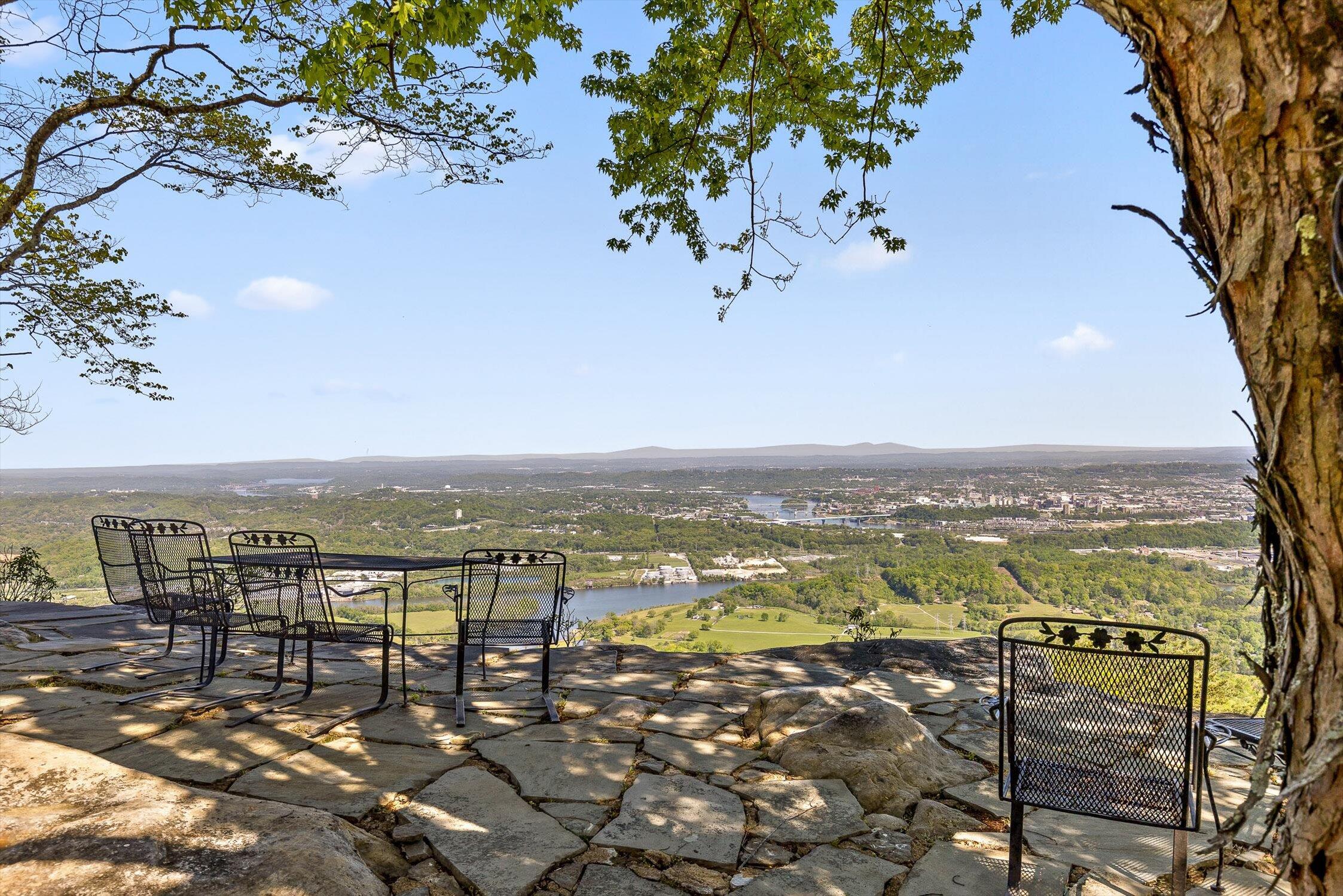 1116 Cumberland Road