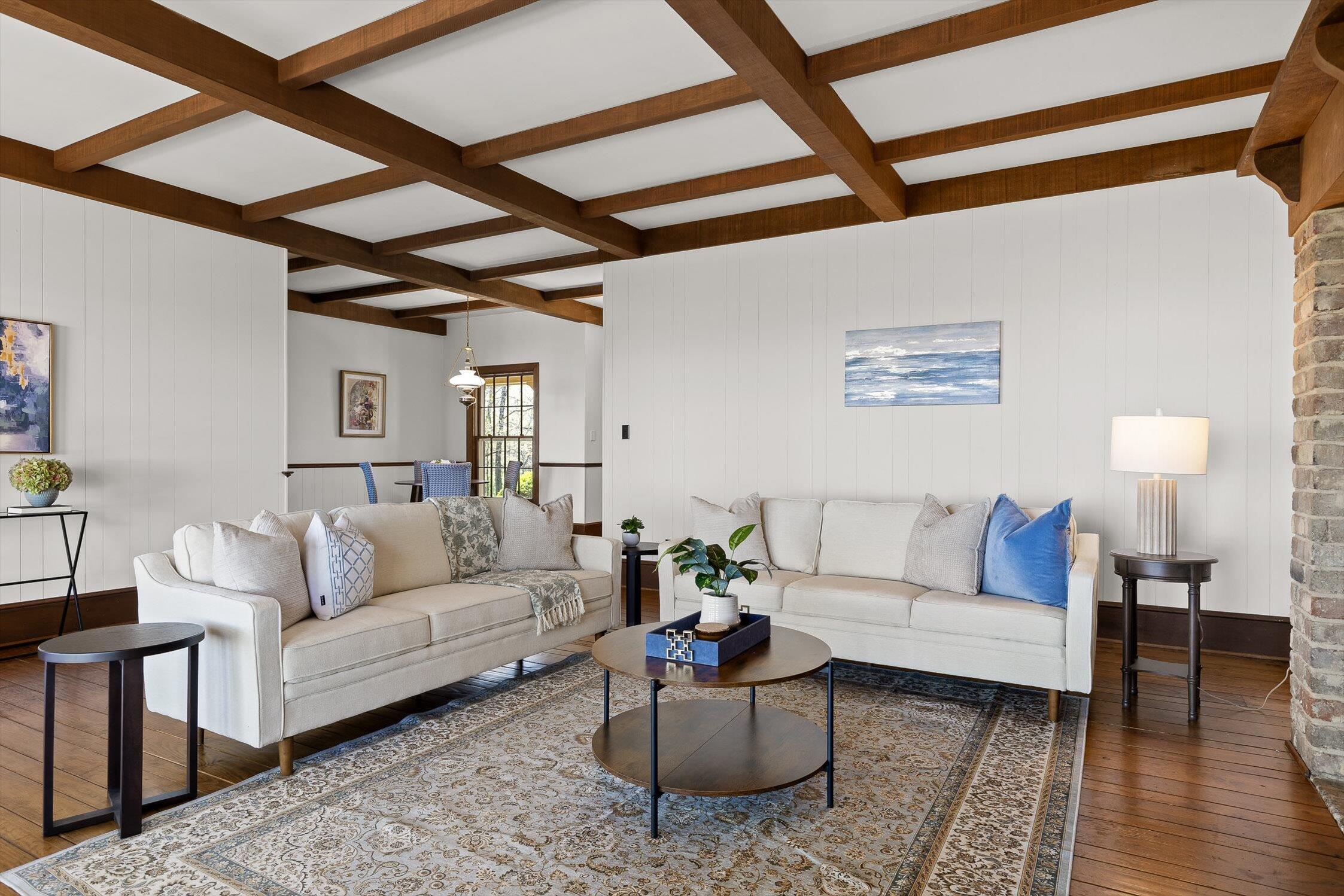 1116 Cumberland Road