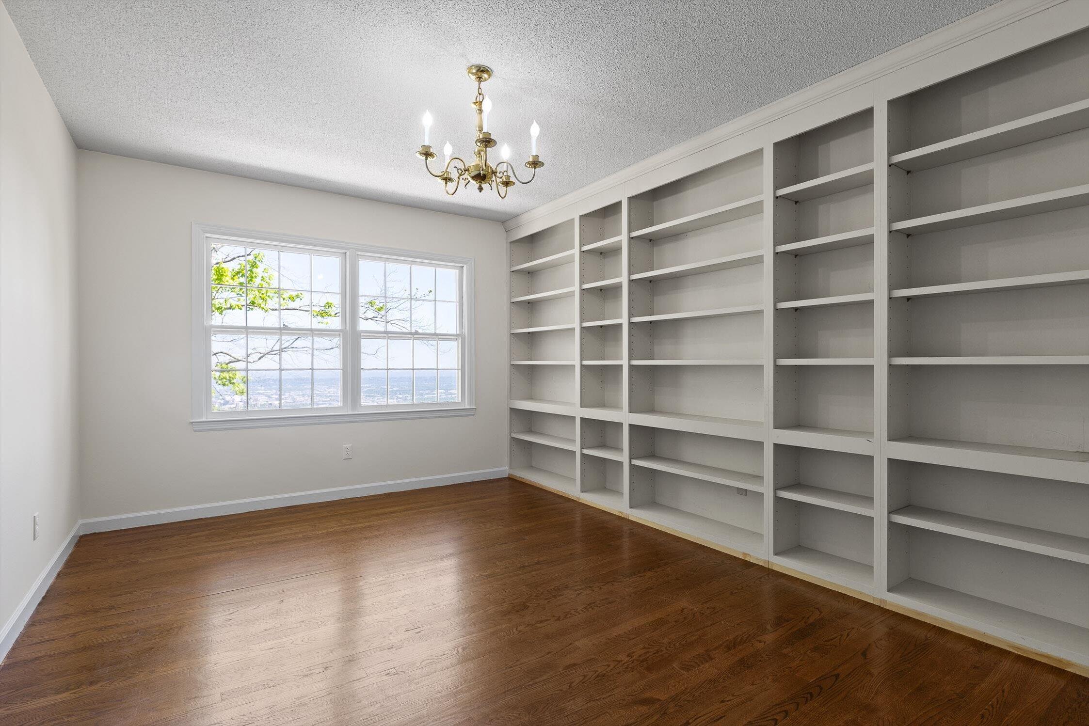 1116 Cumberland Road