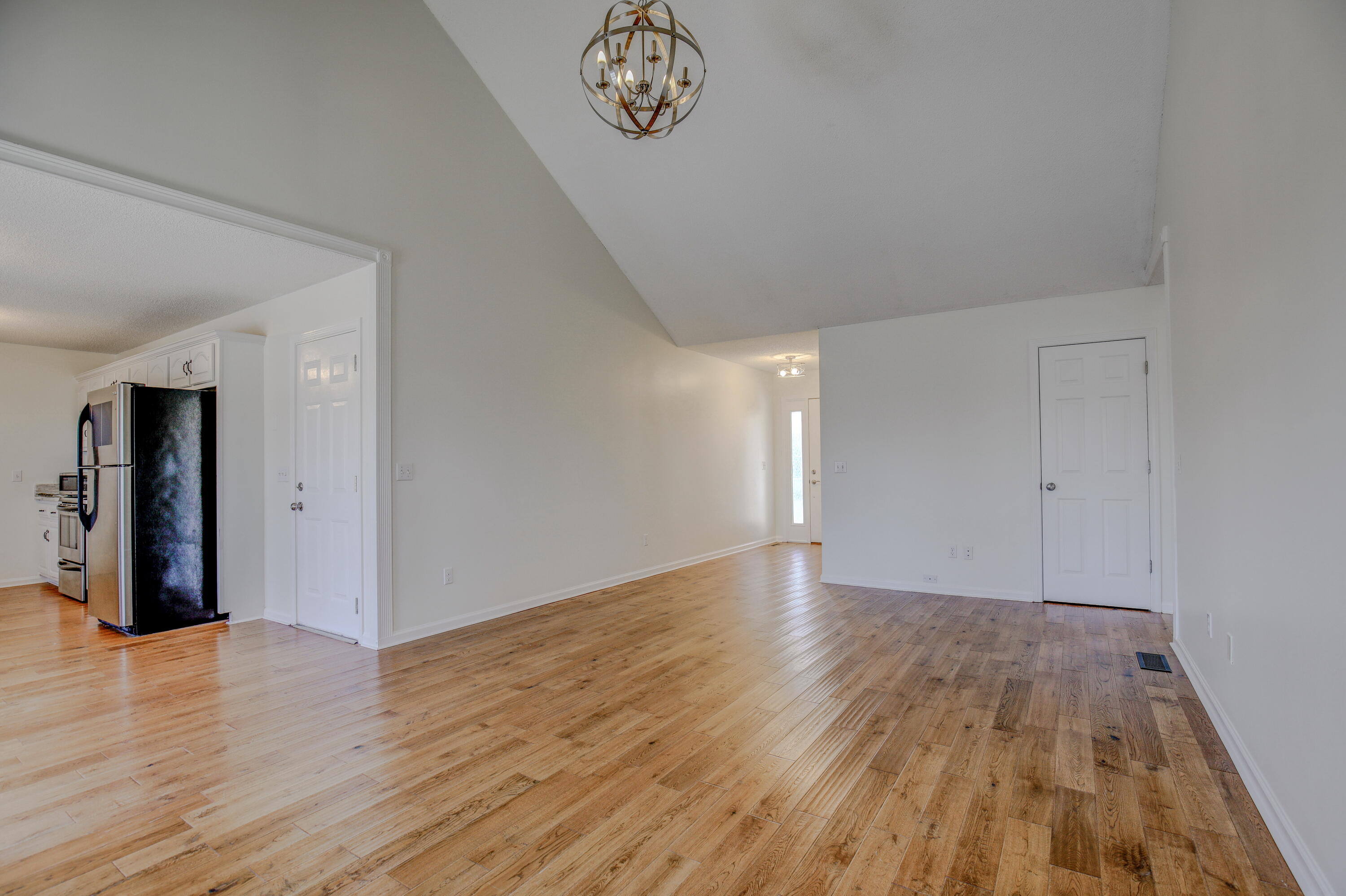 6594 White Tail Drive