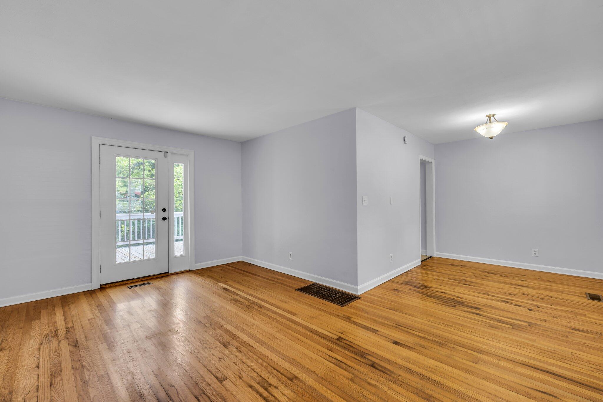 1427 Elm Street