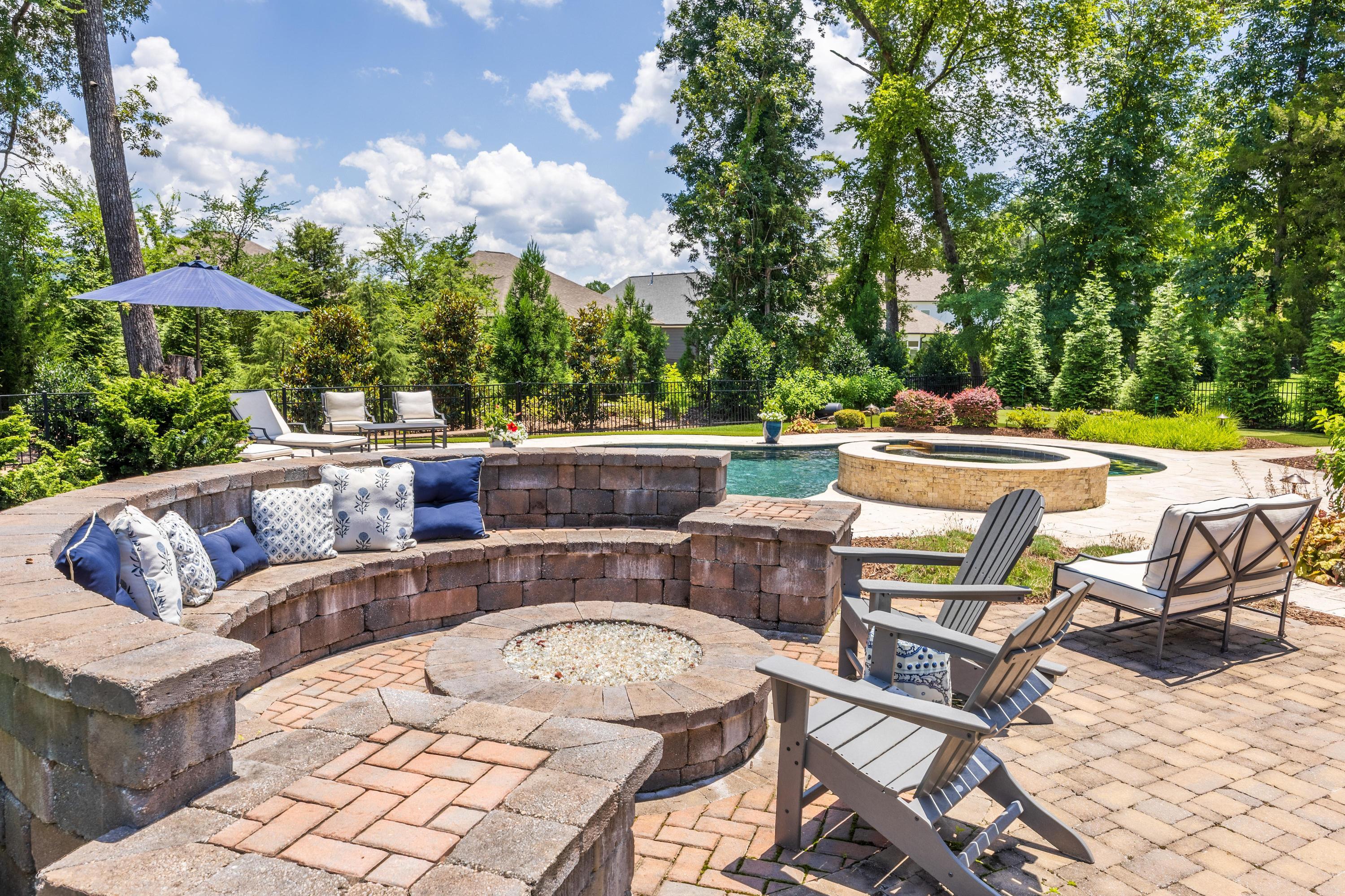 7346 Good Earth Circle