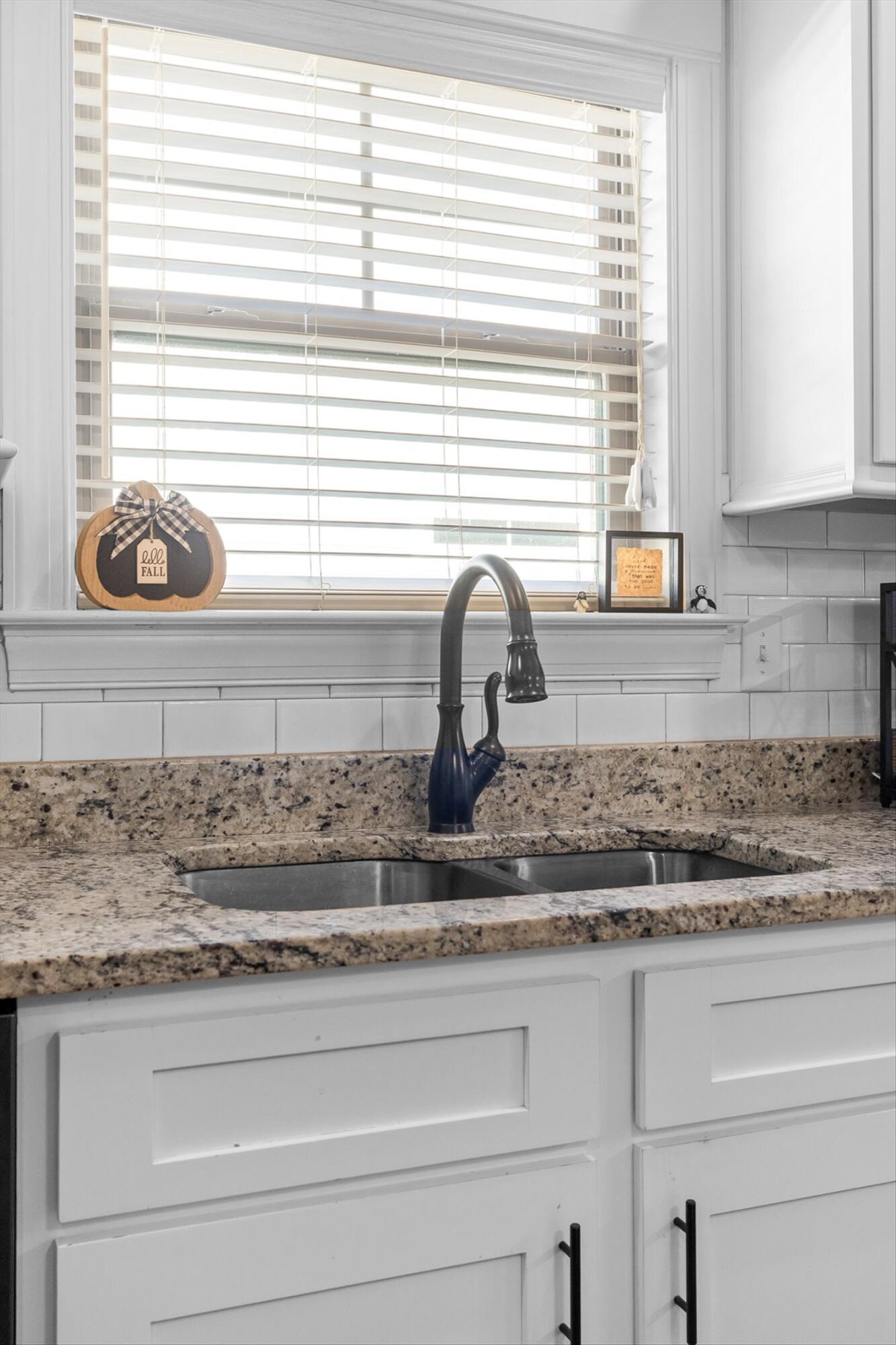 8411 Wynfair Lane, Chattanooga