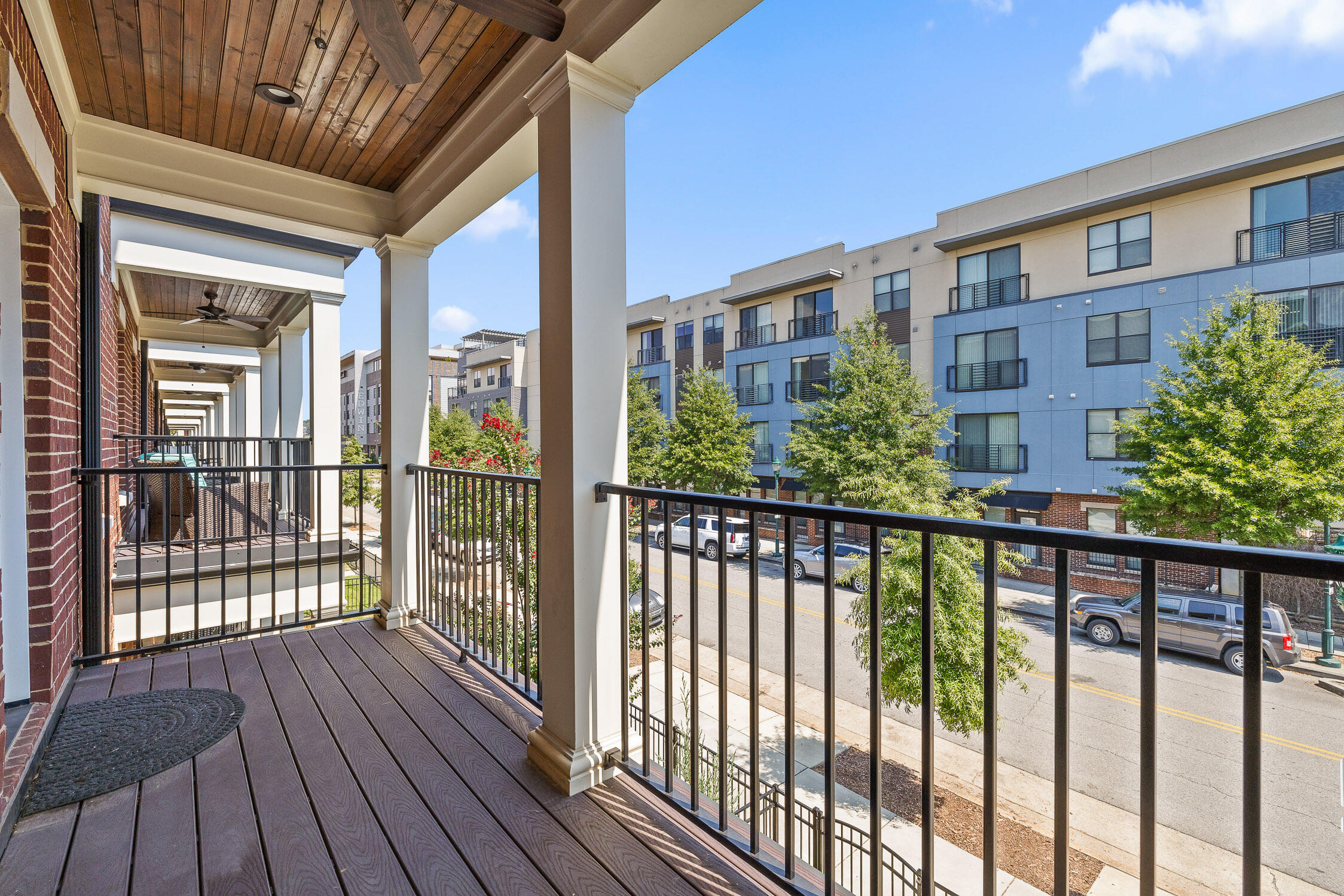 251 Walnut Street