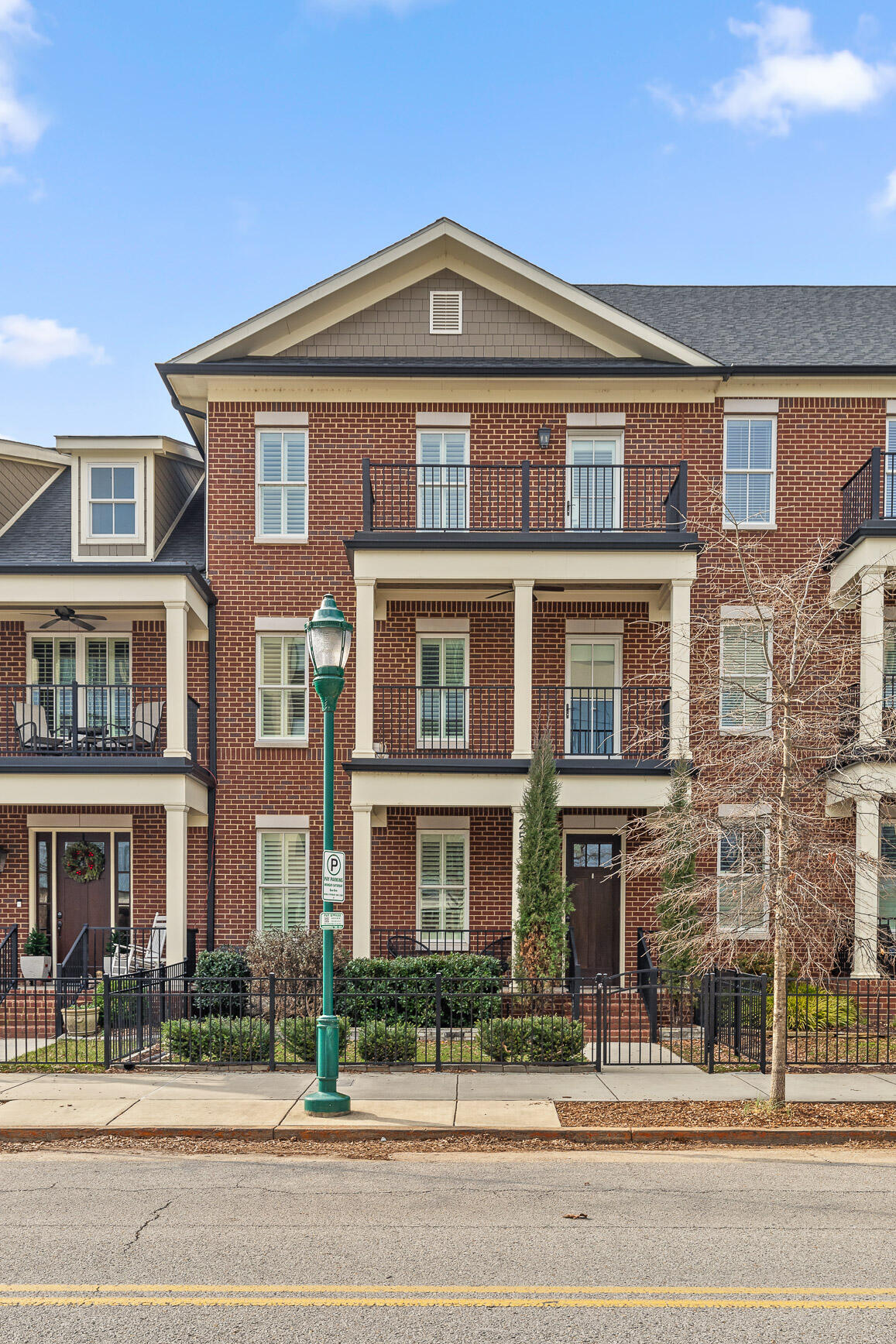 251 Walnut Street