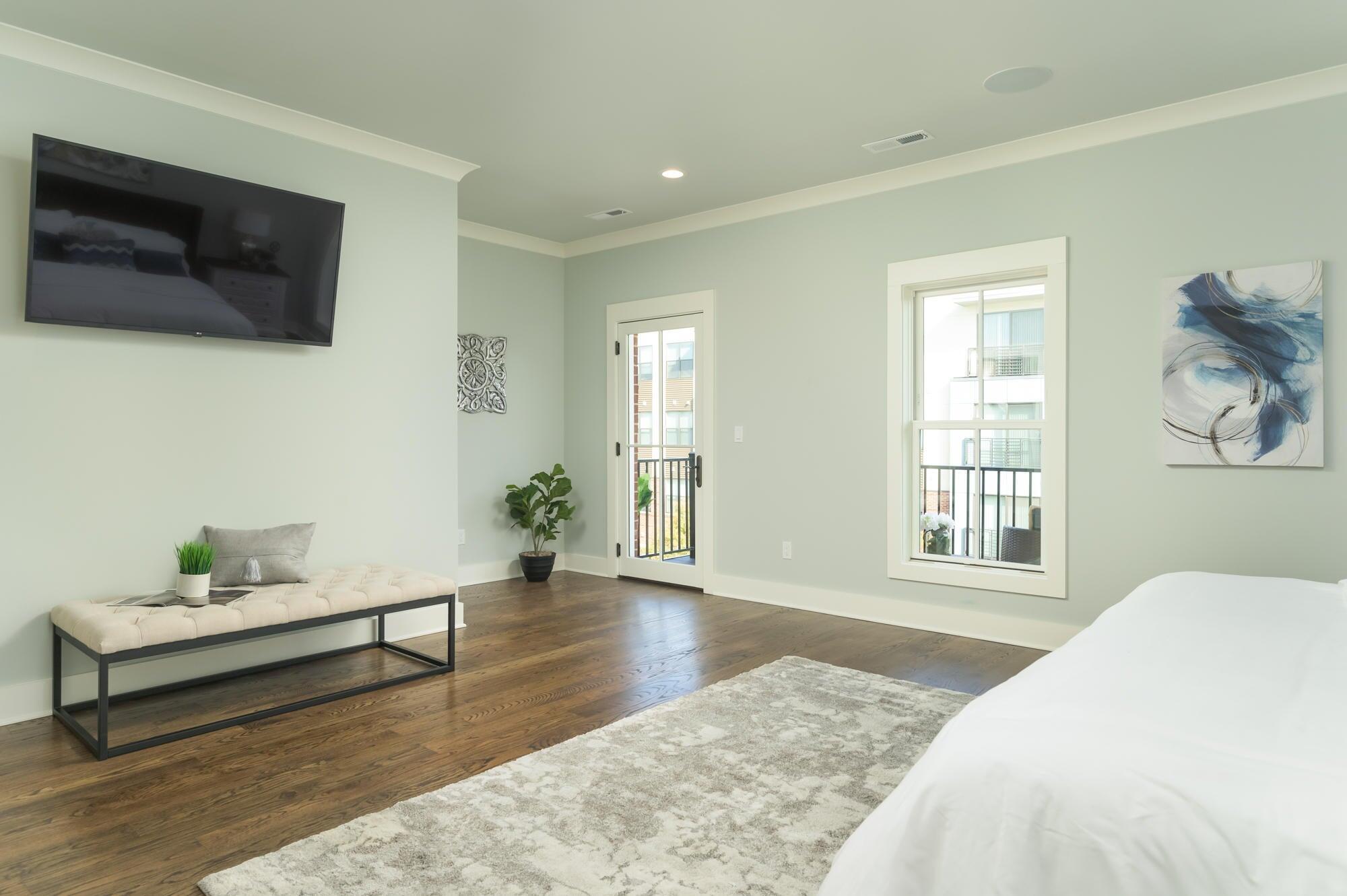 251 Walnut Street