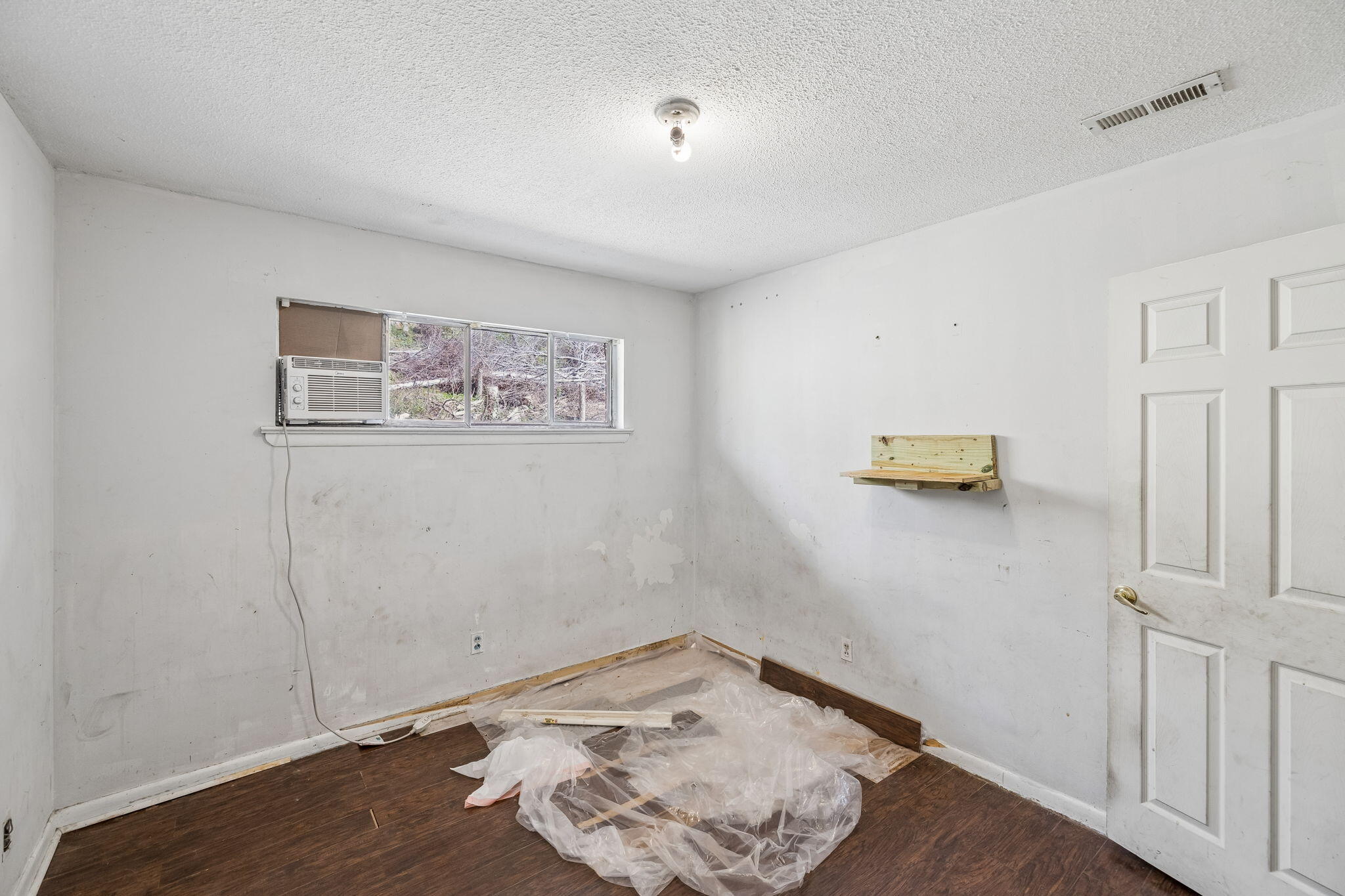 1215 Gadd Road, A & B