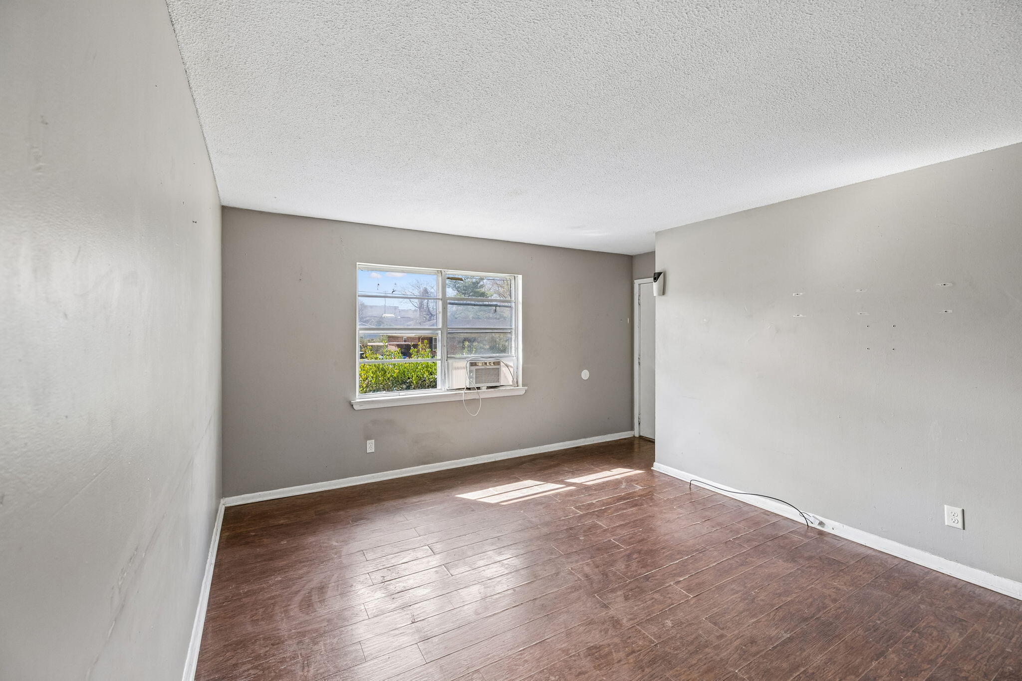 1215 Gadd Road, A & B