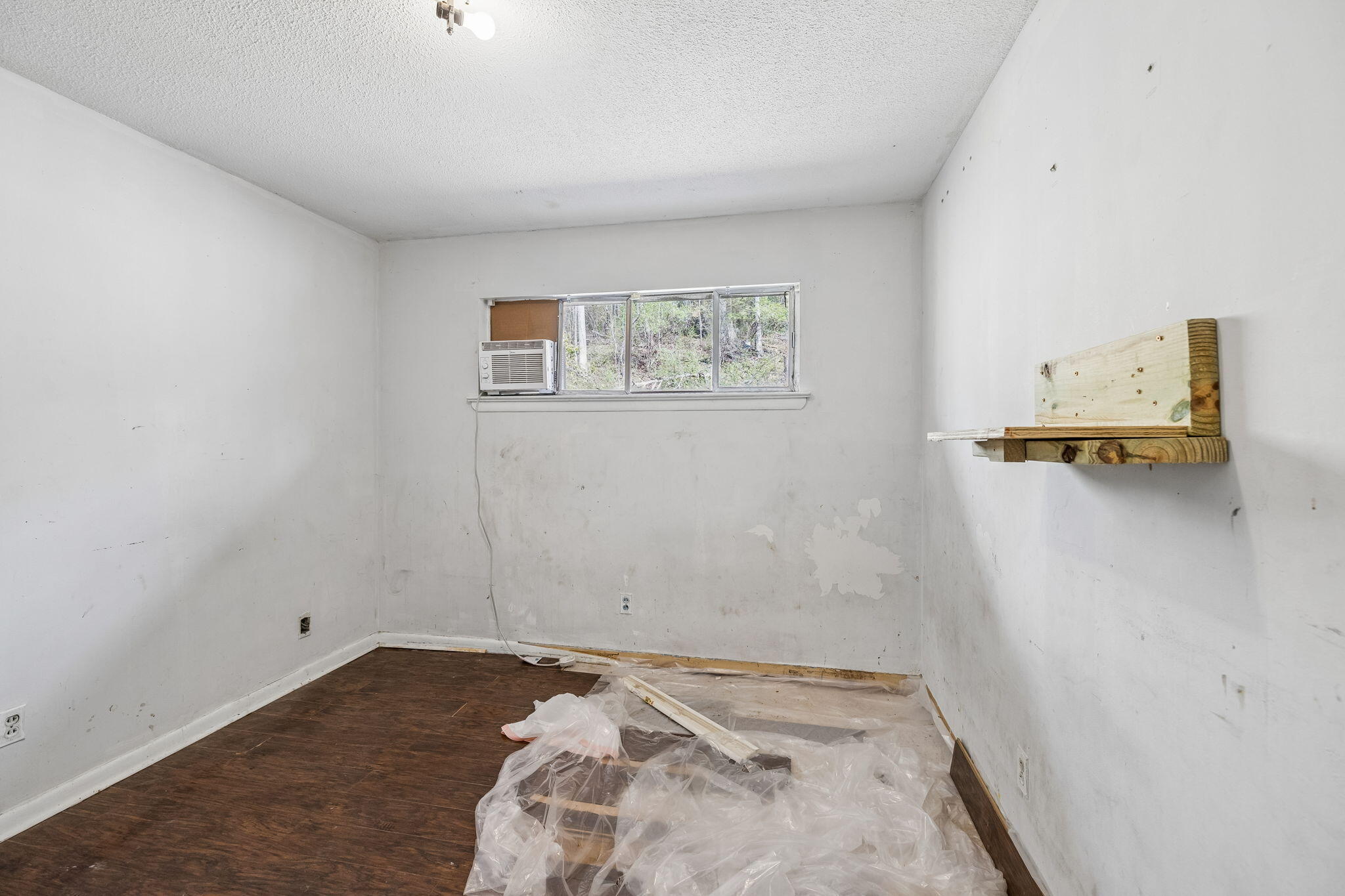 1215 Gadd Road, A & B