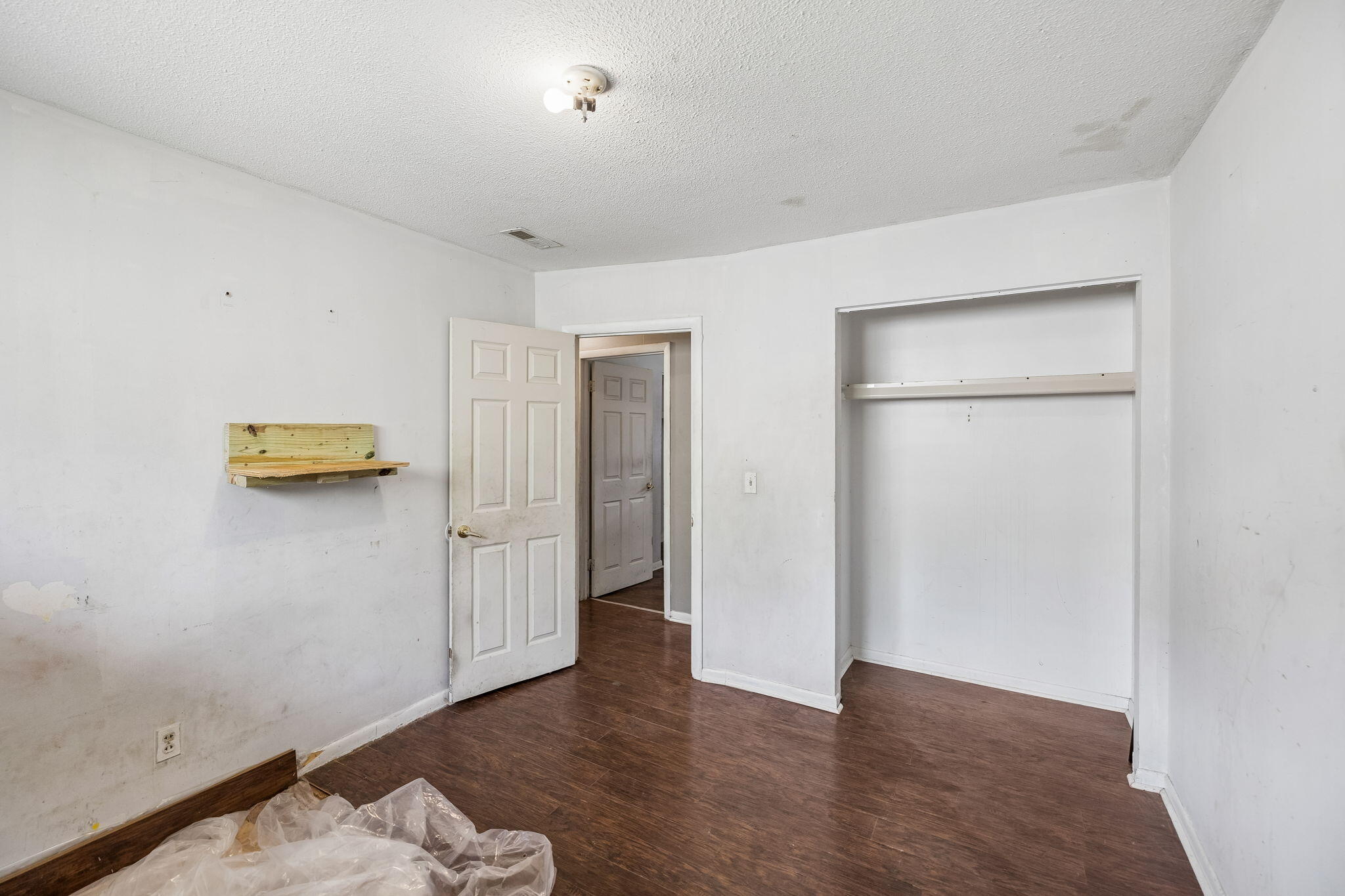 1215 Gadd Road, A & B