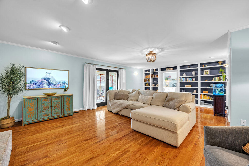 8802 Havendale Lane